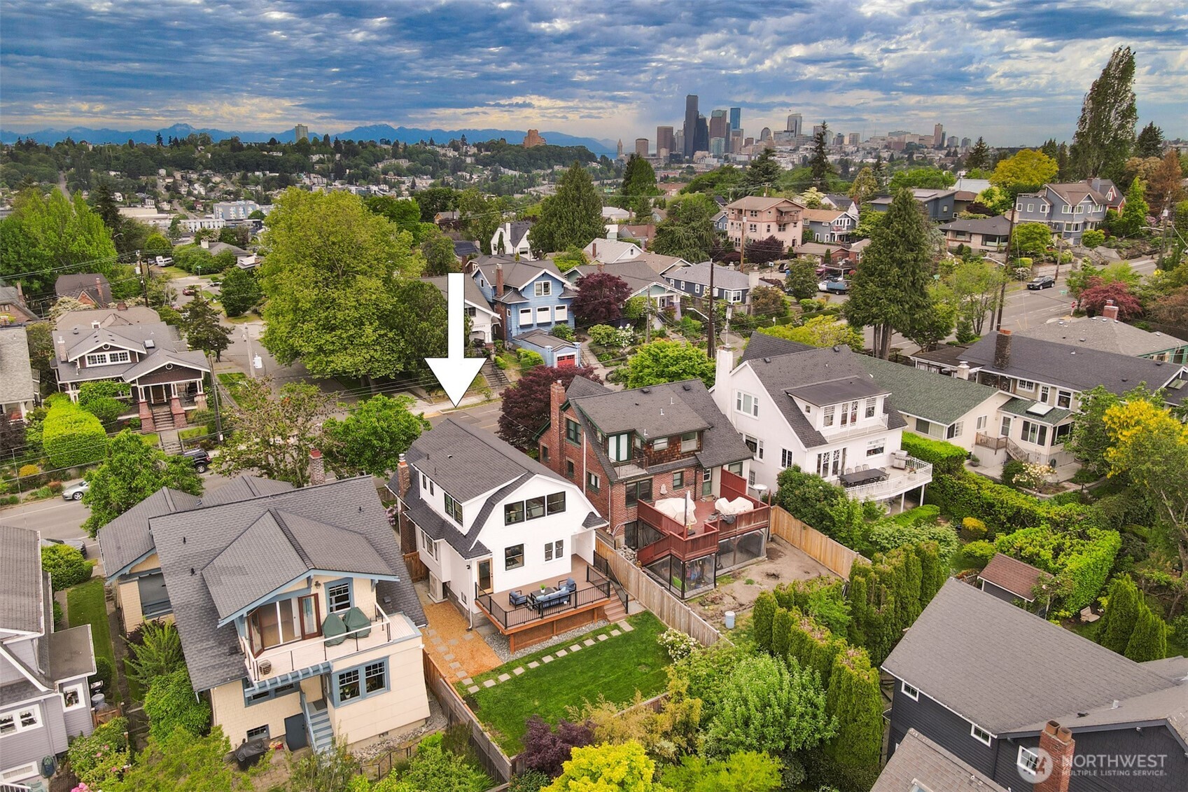 2024 31st Avenue S, Seattle, WA 98144
