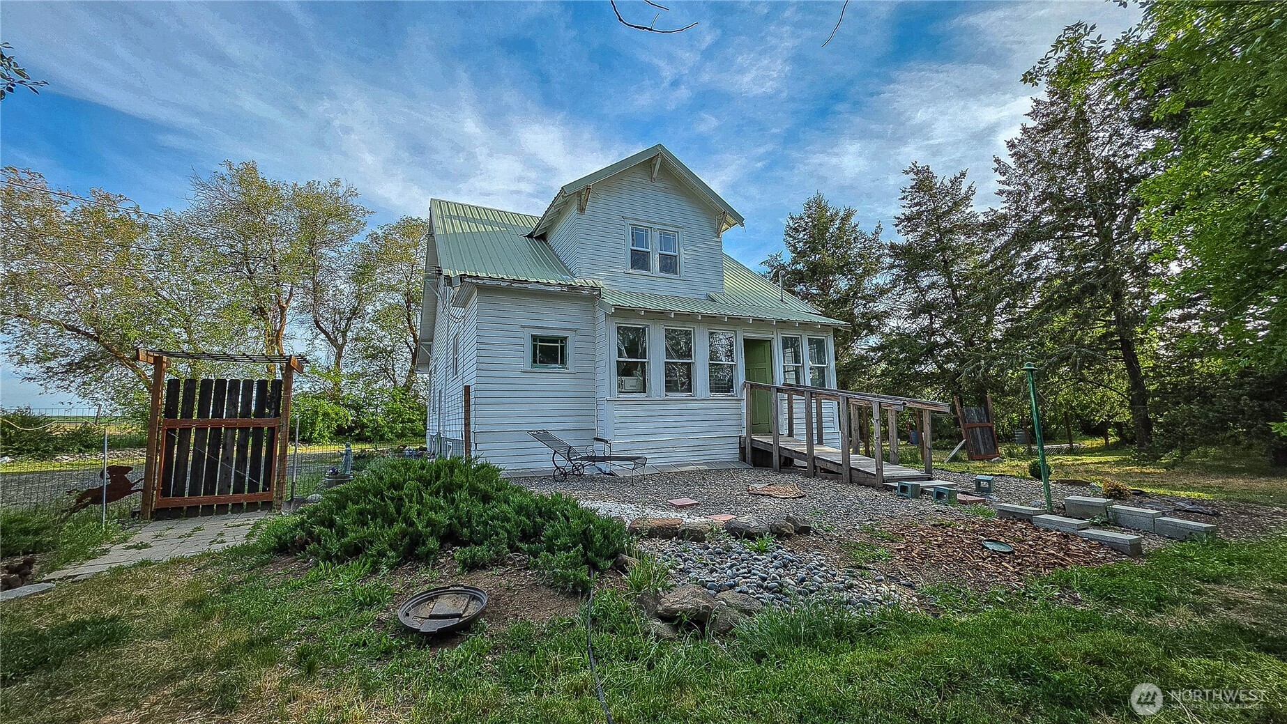 16525 US Hwy 2 , Waterville, WA 98858
