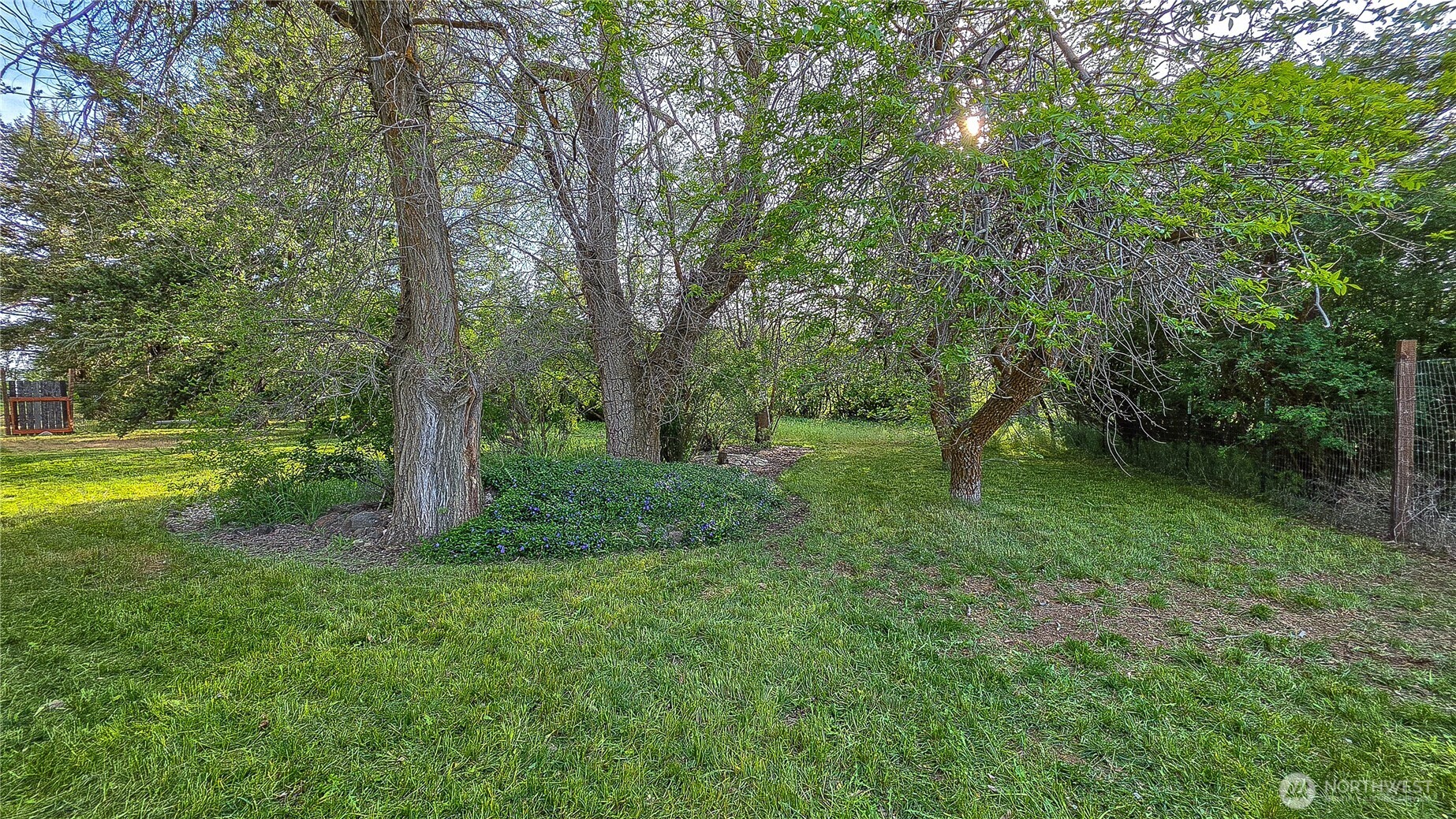 16525 US Hwy 2 , Waterville, WA 98858