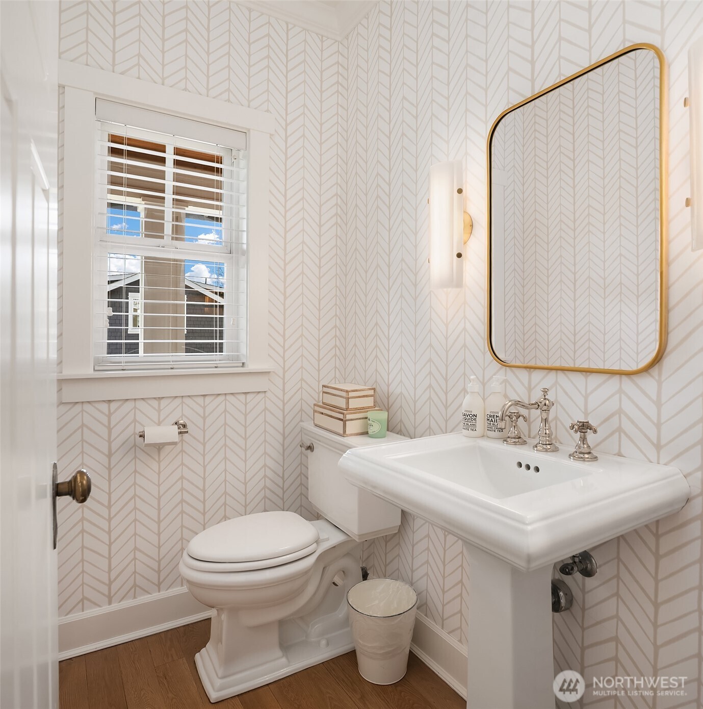 1029 3rd Street , Kirkland, WA 98033