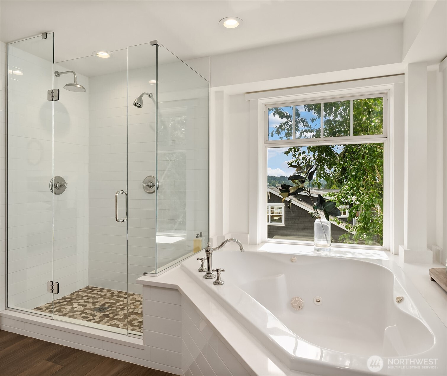 1029 3rd Street , Kirkland, WA 98033