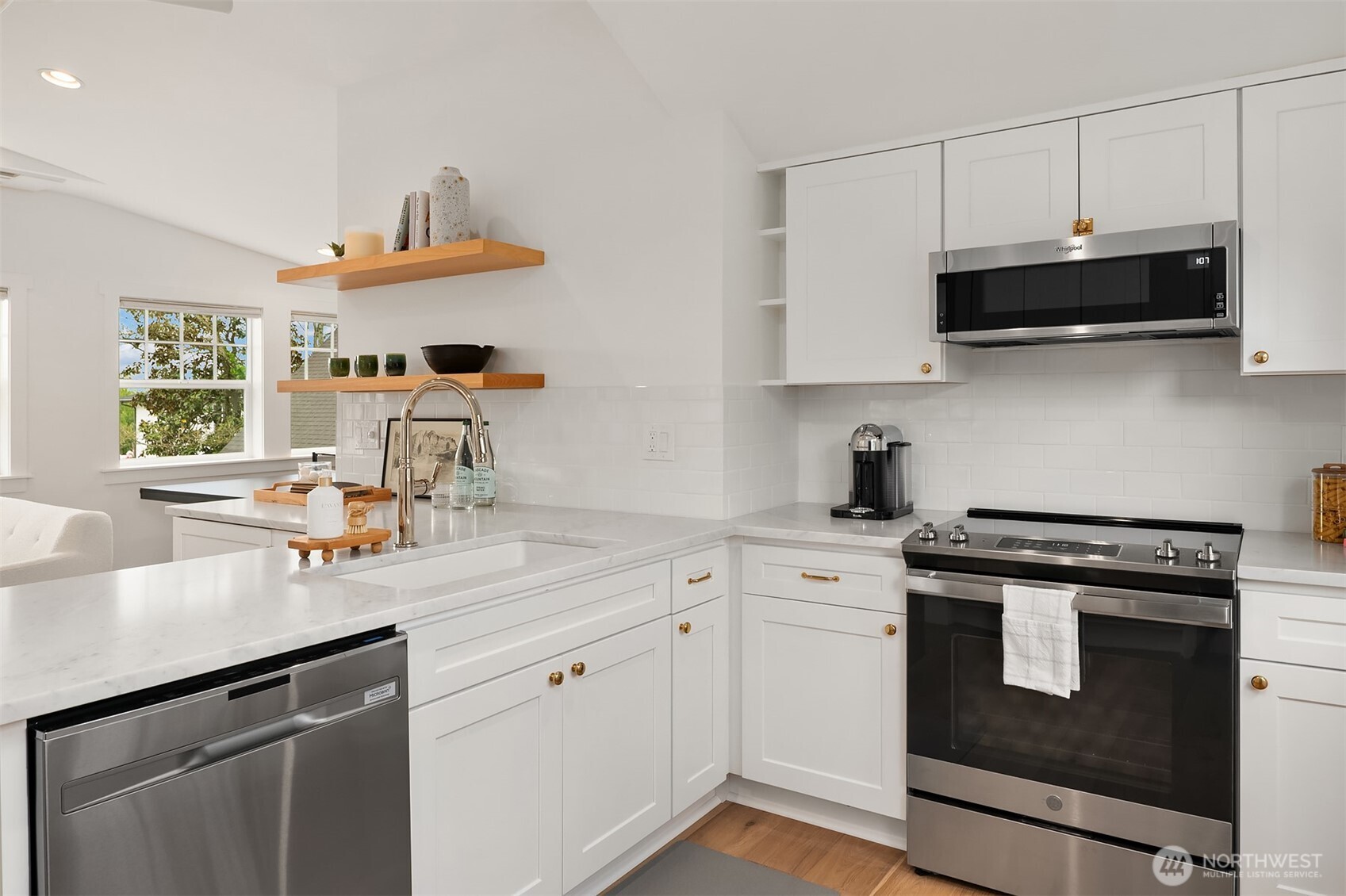 1029 3rd Street , Kirkland, WA 98033