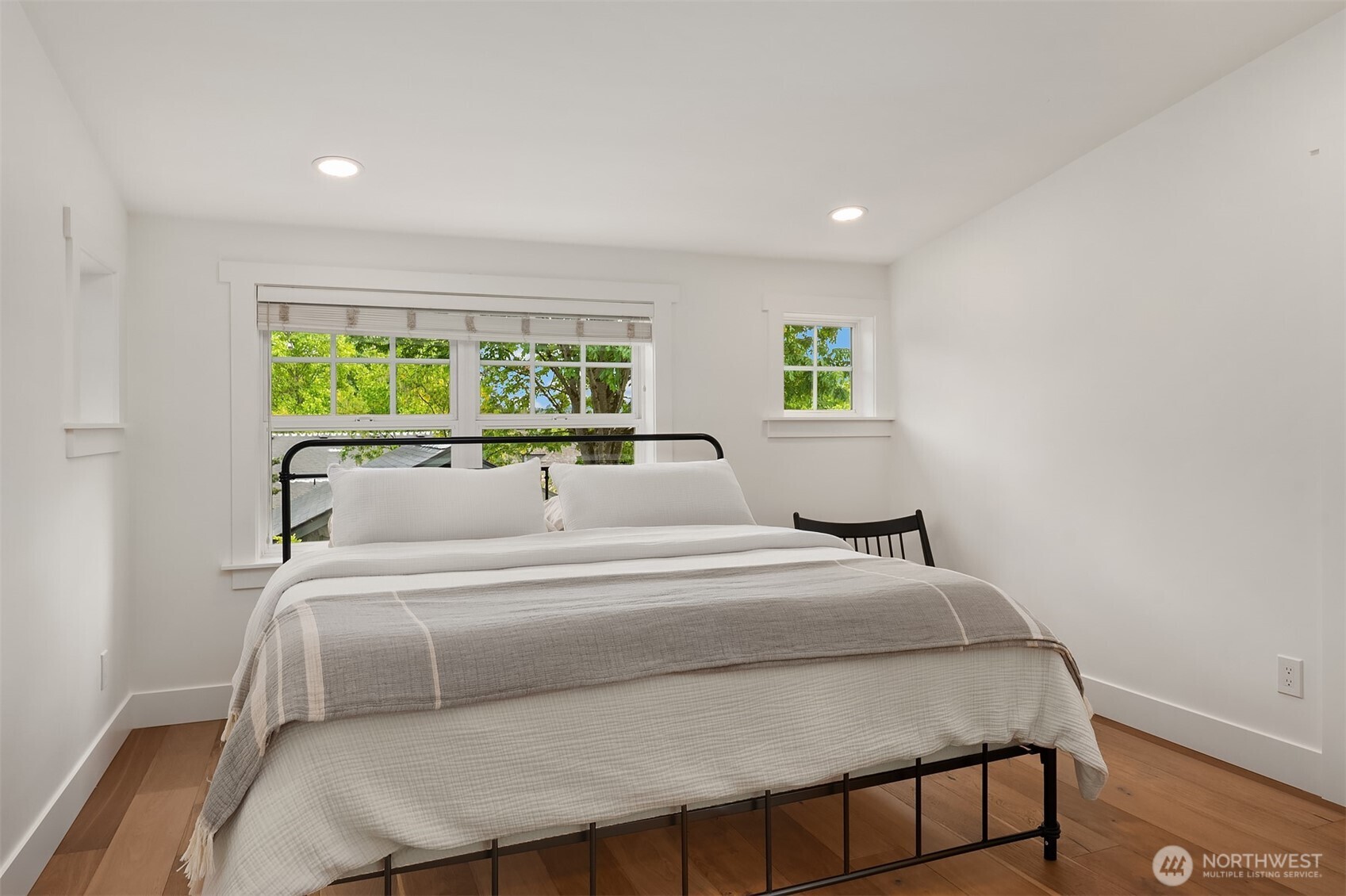 1029 3rd Street , Kirkland, WA 98033