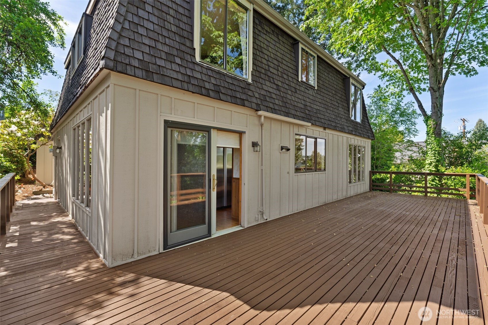 4442 95th Avenue NE, Bellevue, WA 98004
