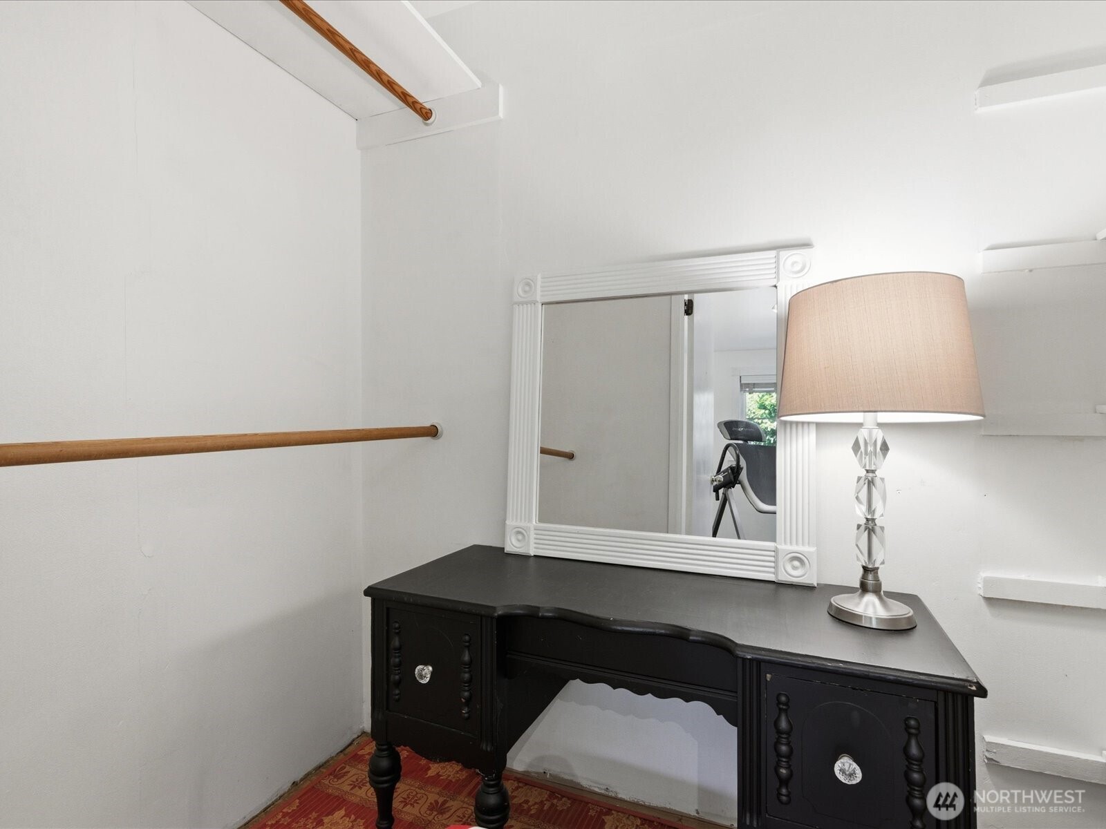 12841 NE 113th Street , Kirkland, WA 98033-4107
