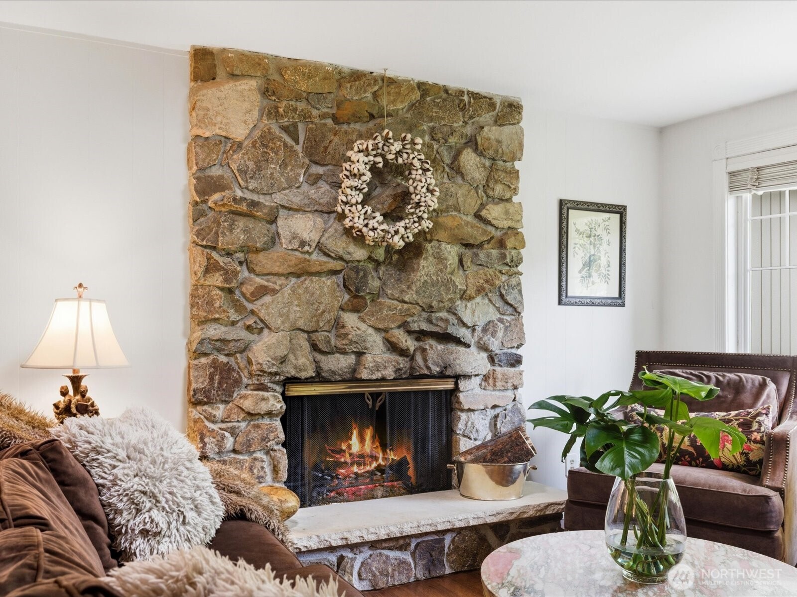 12841 NE 113th Street , Kirkland, WA 98033-4107