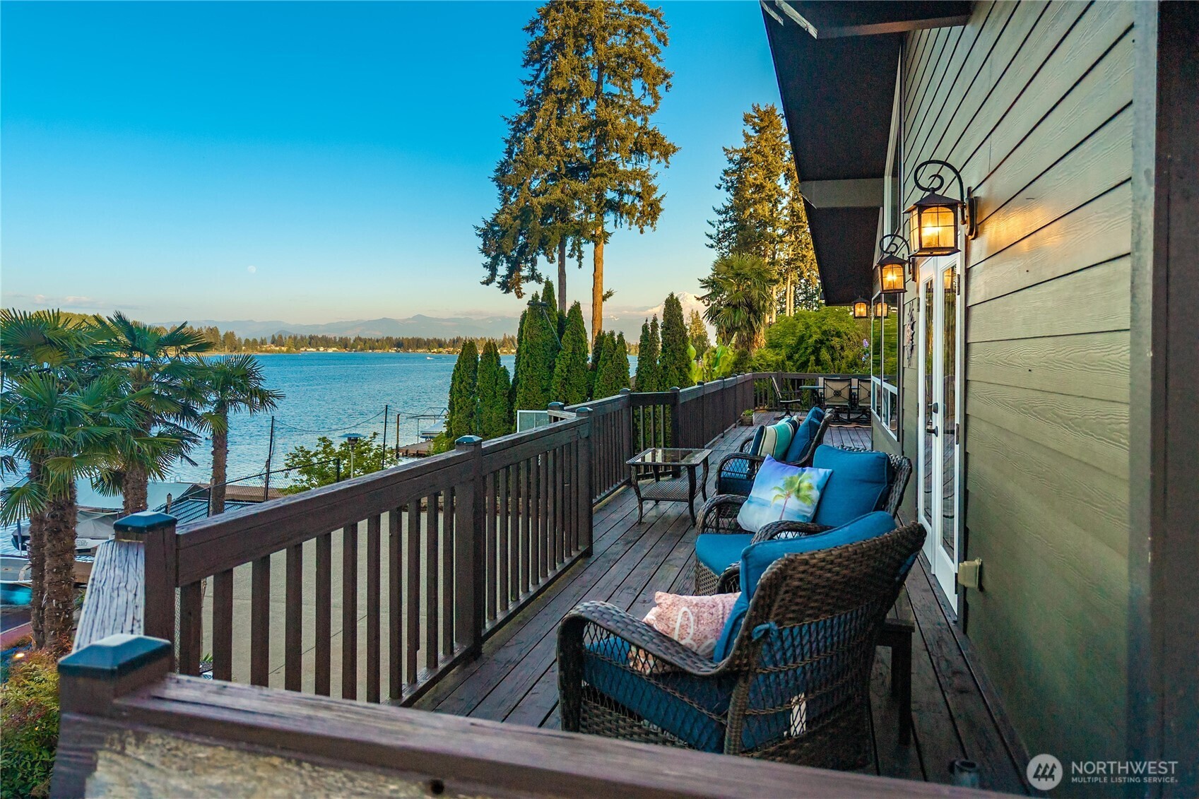 1601 Tacoma Point Drive E, Lake Tapps, WA 98391-6458