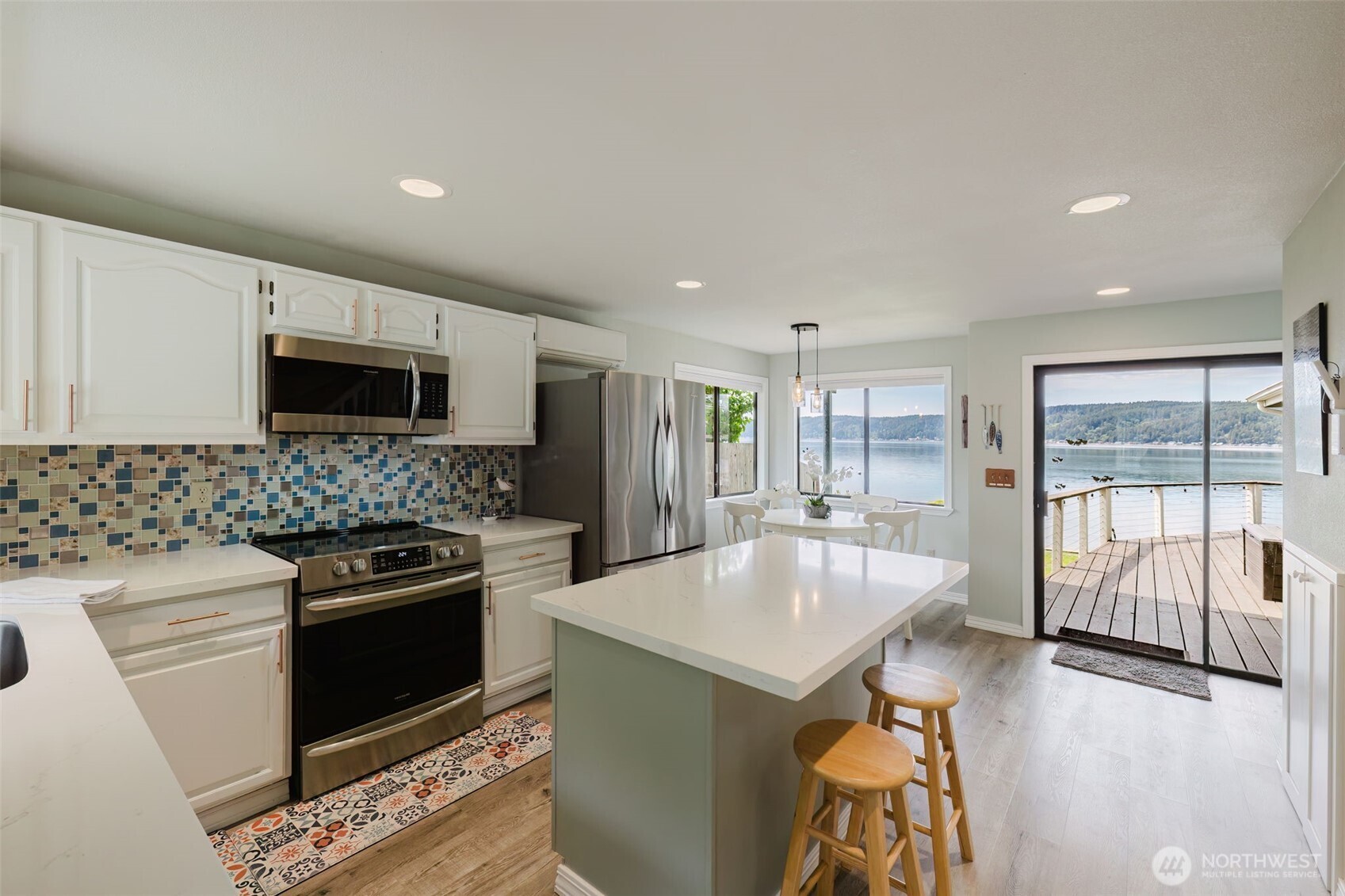 16301 E State Route 106 , Belfair, WA 98528