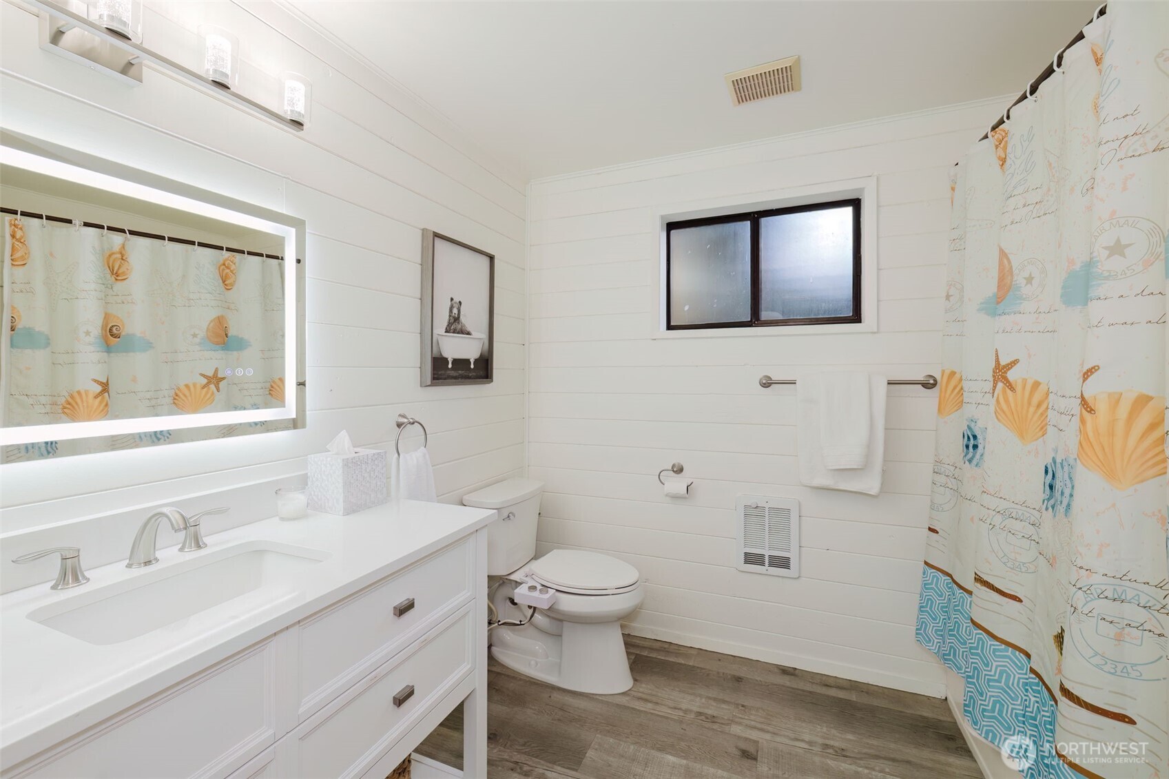 16301 E State Route 106 , Belfair, WA 98528