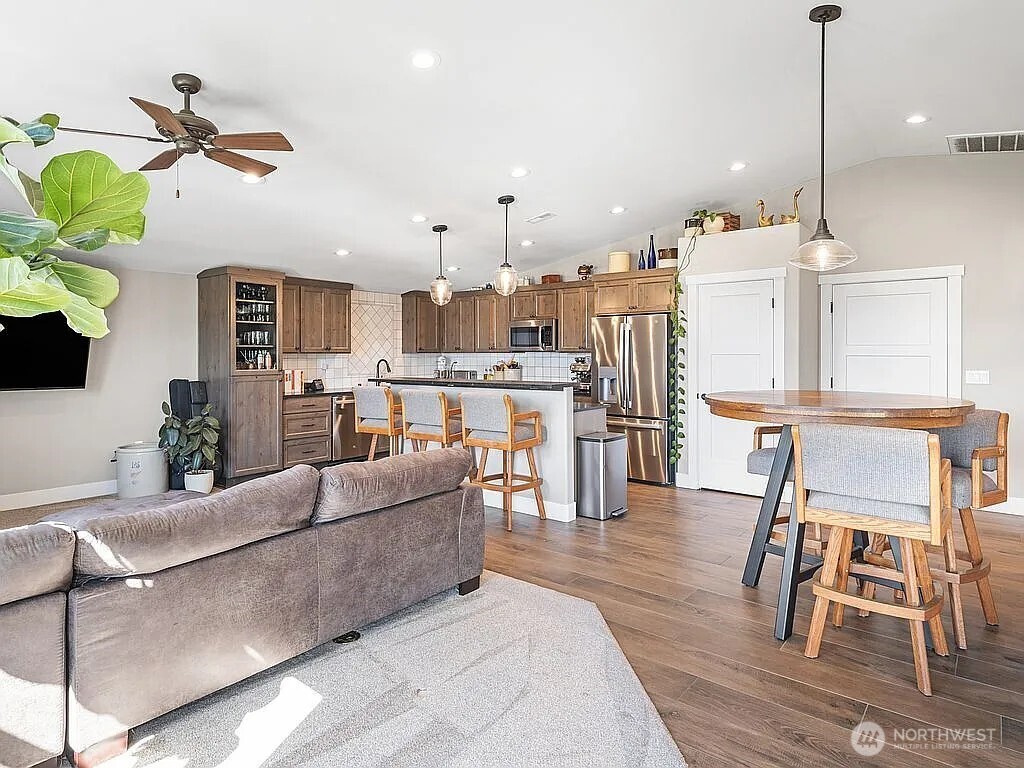 26235 Road U SW, Mattawa, WA 99349