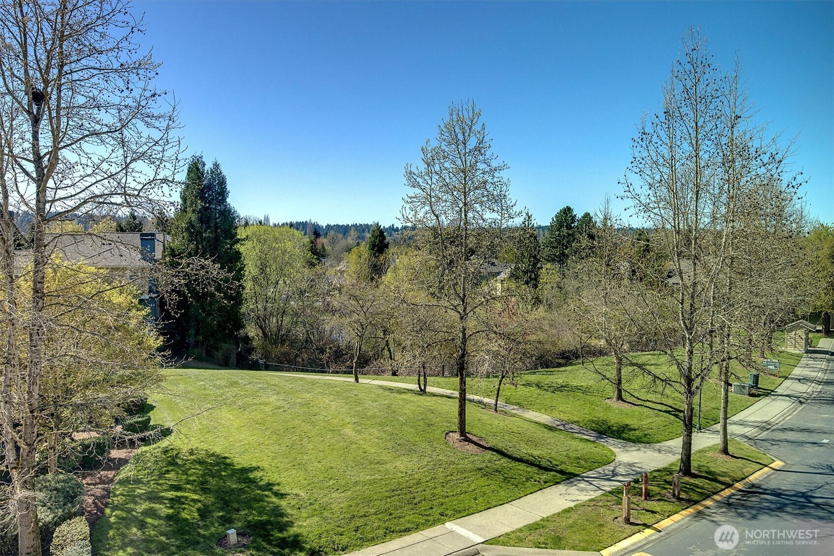 9080 162nd Place NE #2202, Redmond, WA 98052