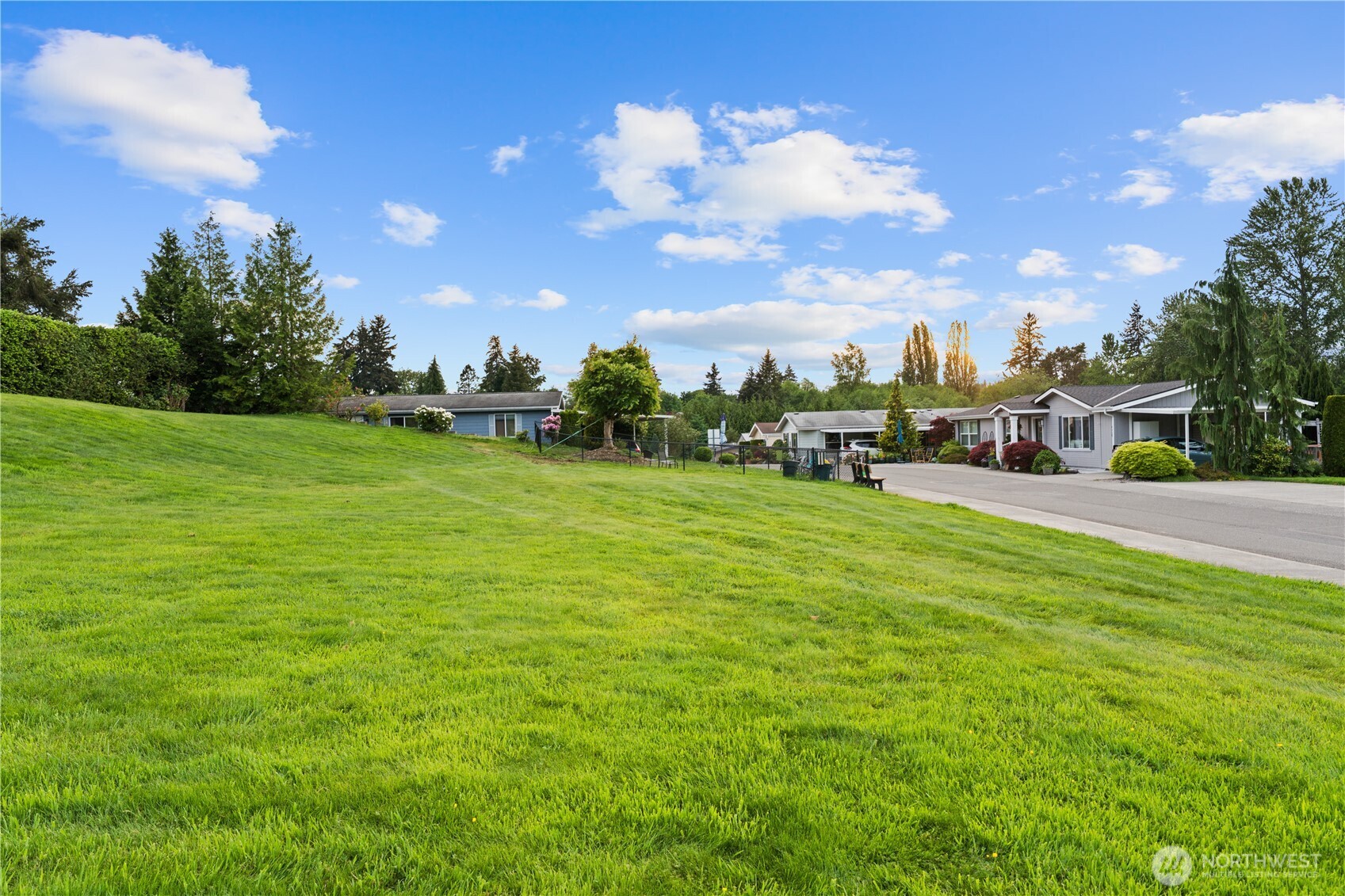 23825 15th Avenue SE ##427, Bothell, WA 98021-7454