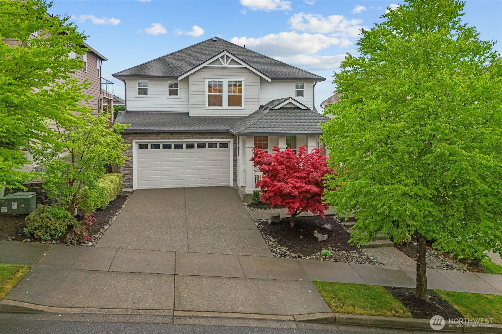 34227 SE Ash Street , Snoqualmie, WA 98065