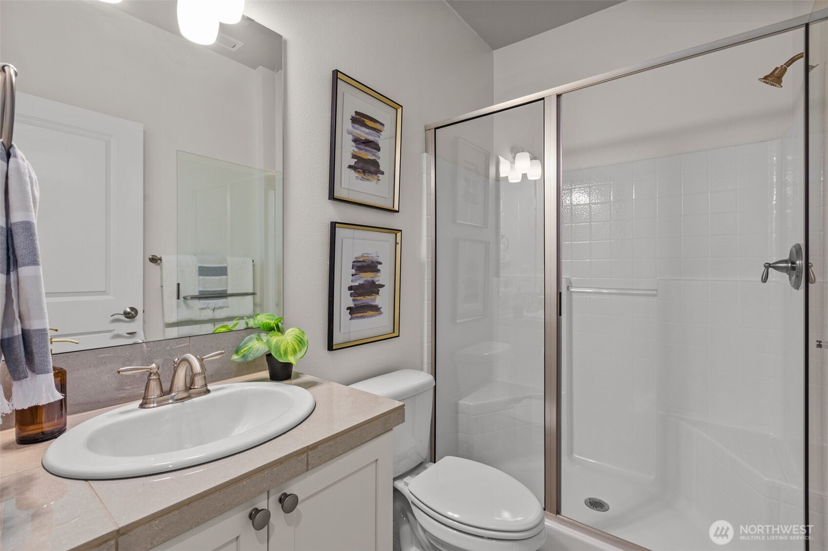 34227 SE Ash Street , Snoqualmie, WA 98065