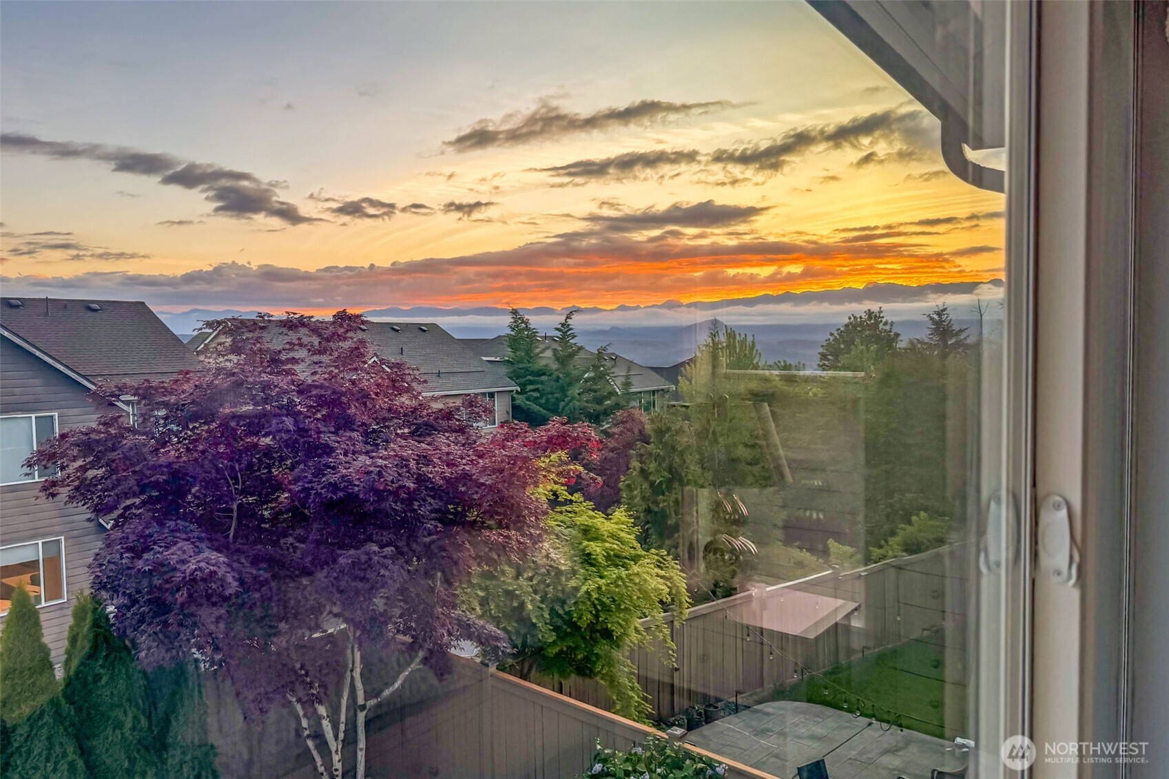 34227 SE Ash Street , Snoqualmie, WA 98065