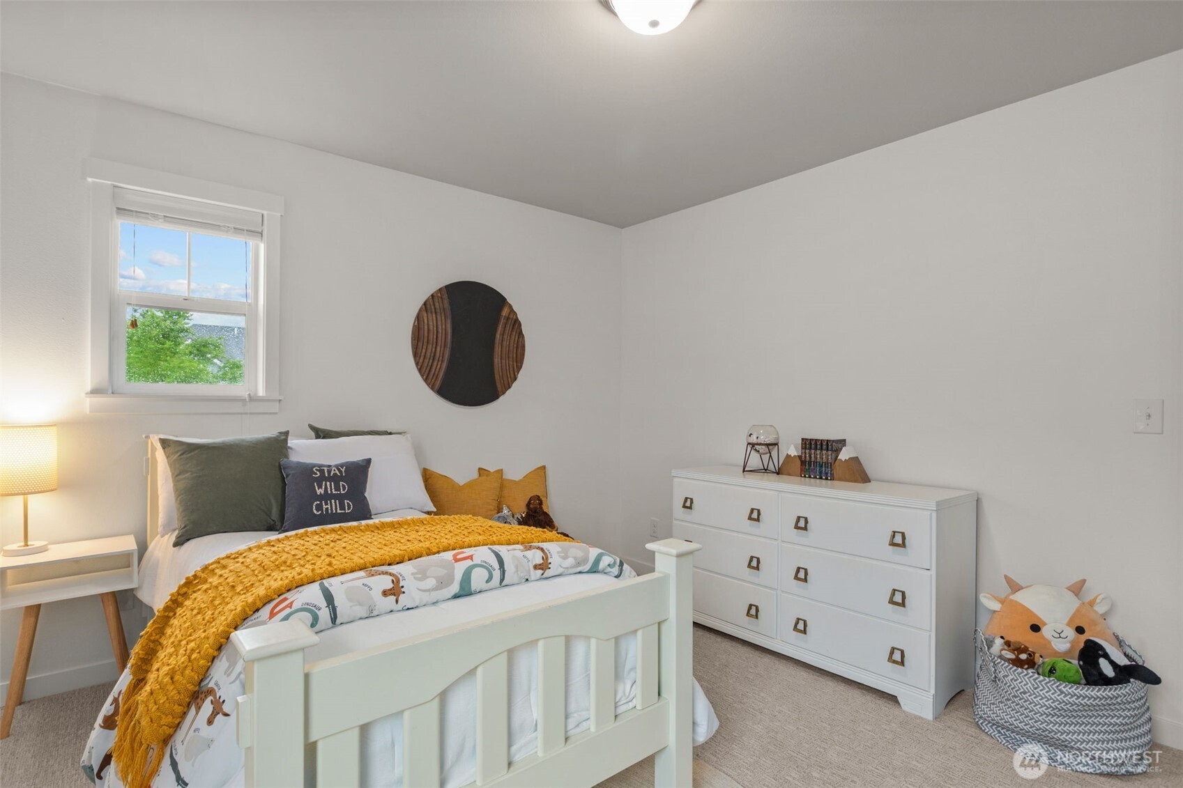 34227 SE Ash Street , Snoqualmie, WA 98065