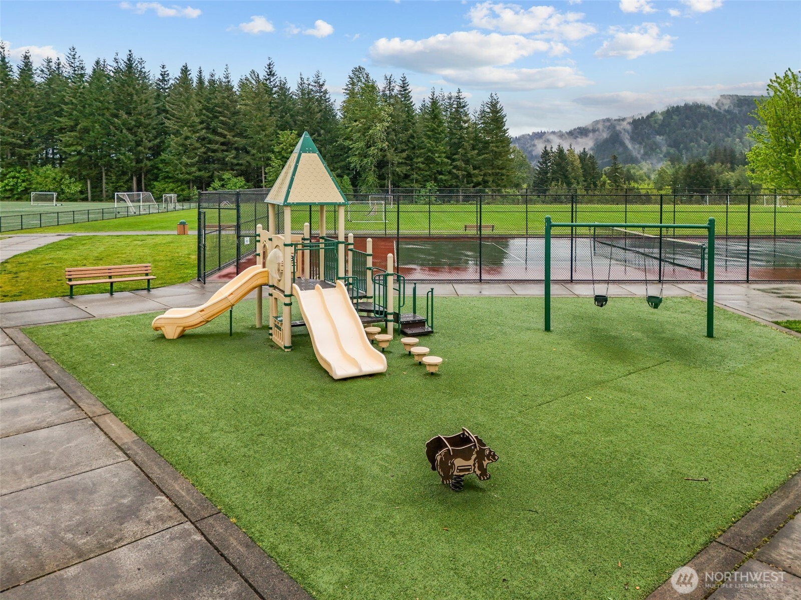 34227 SE Ash Street , Snoqualmie, WA 98065