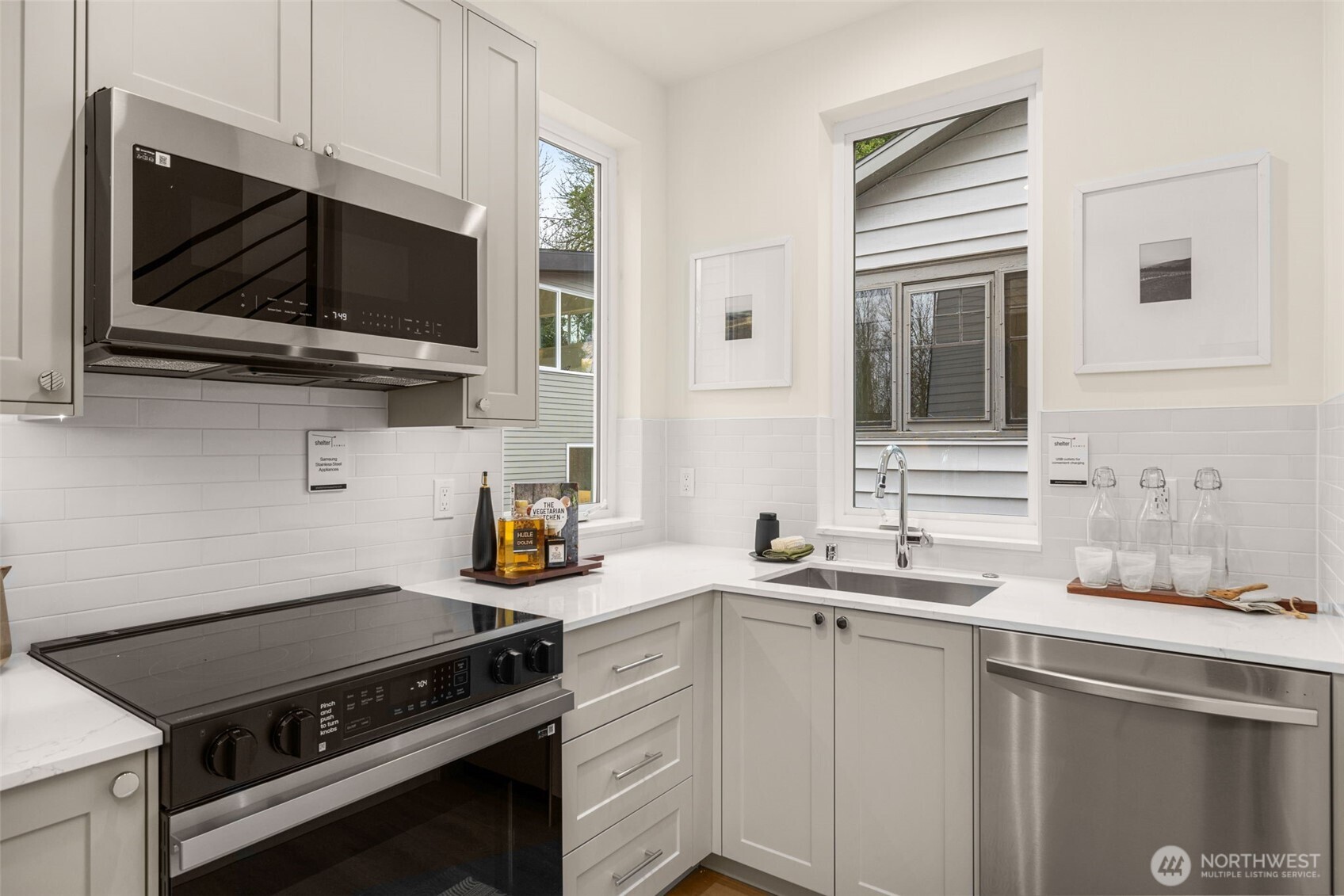 4409 B 21st Avenue SW, Seattle, WA 98106
