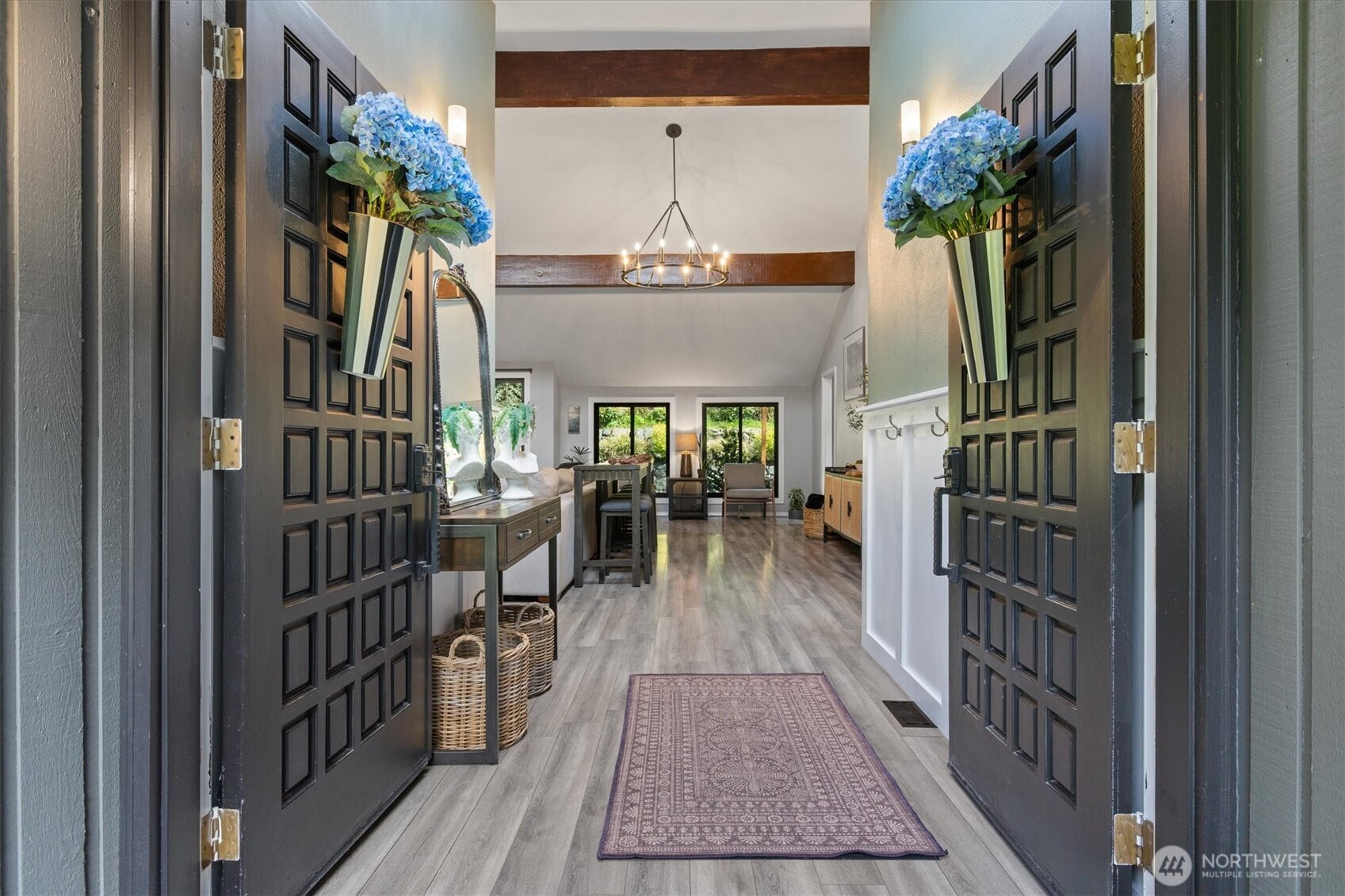 2404 Manorwood Drive SE, Puyallup, WA 98374