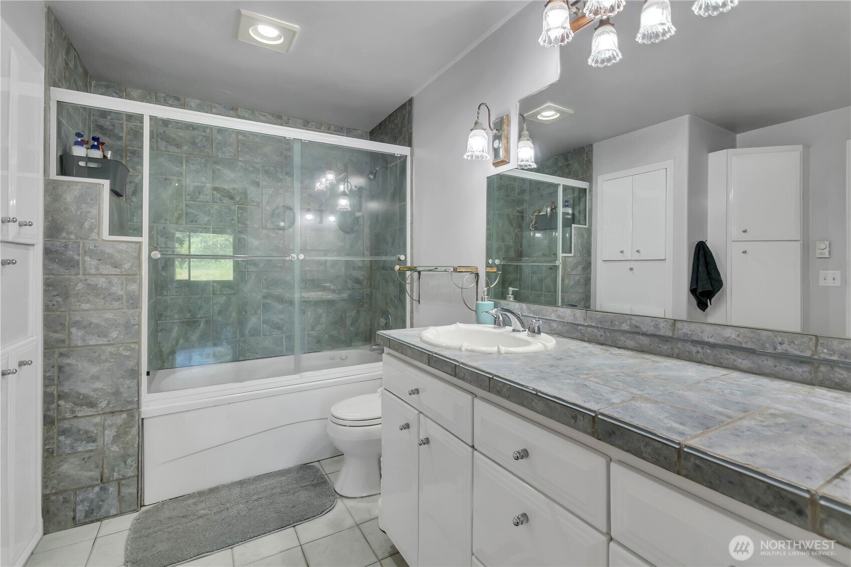 1808 Maple Lane #79, Kent, WA 98030