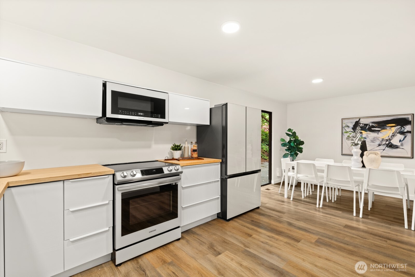 16310 Fremont Place N, Shoreline, WA 98133