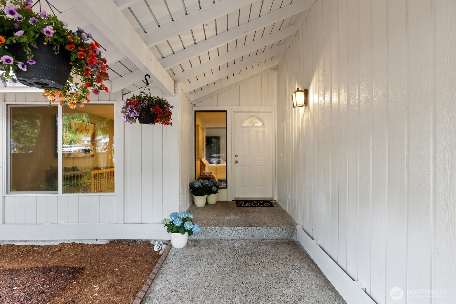 16310 Fremont Place N, Shoreline, WA 98133