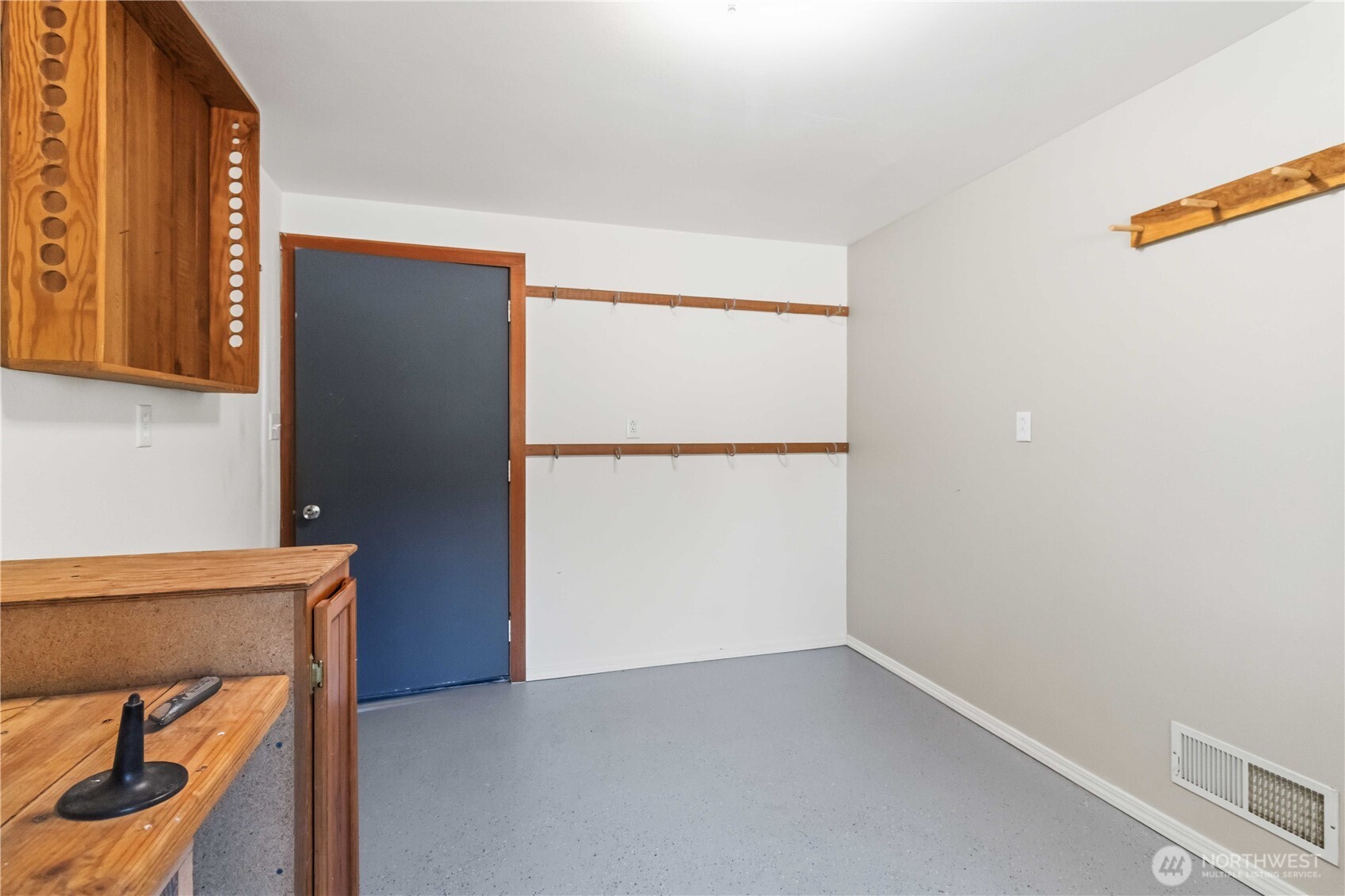359 Frank Smith Road , Toutle, WA 98649