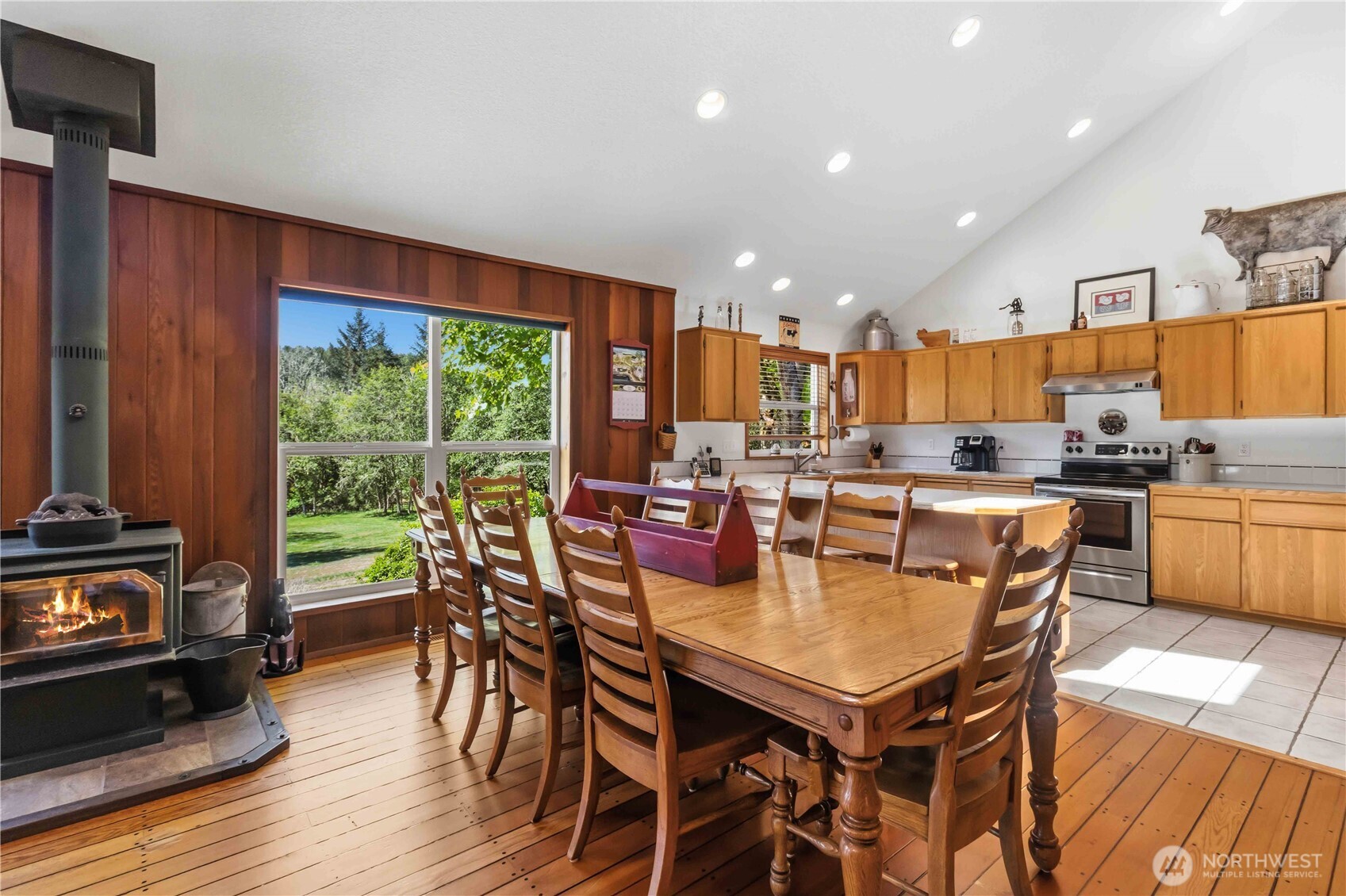 359 Frank Smith Road , Toutle, WA 98649