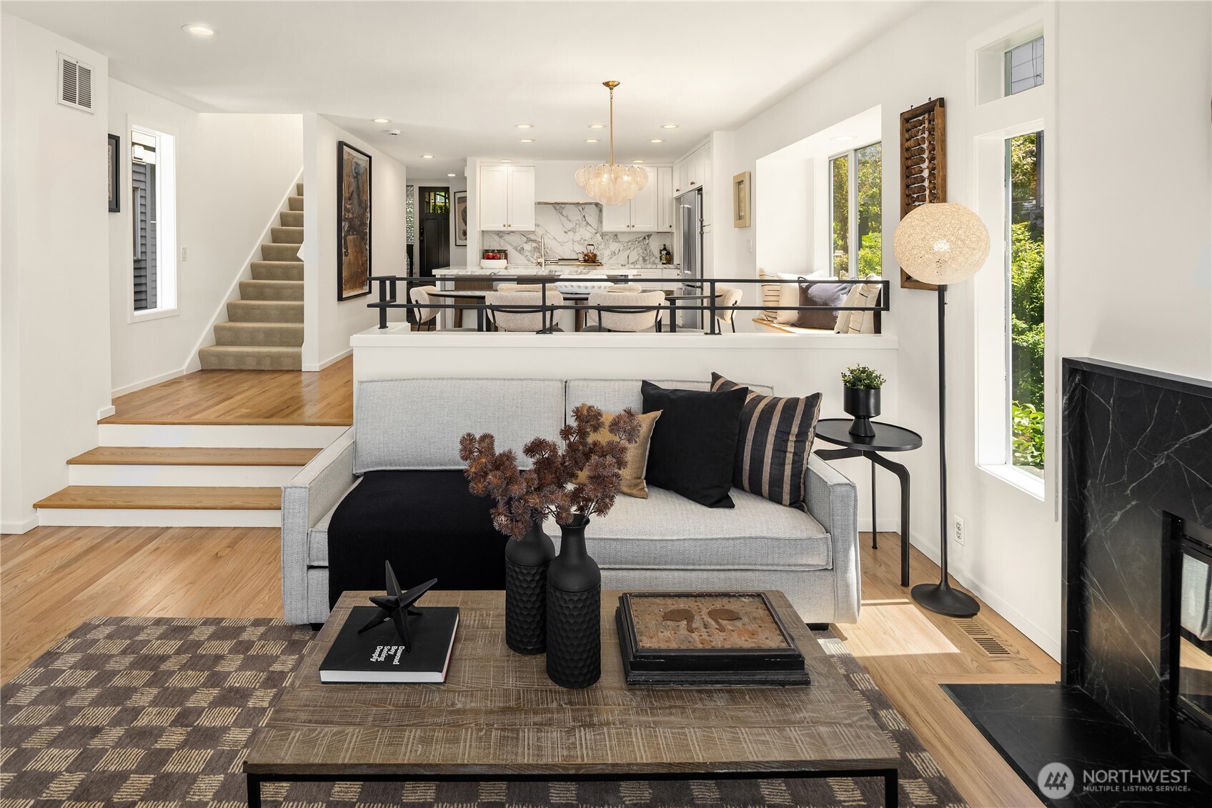 2601 13th Avenue W, Seattle, WA 98119