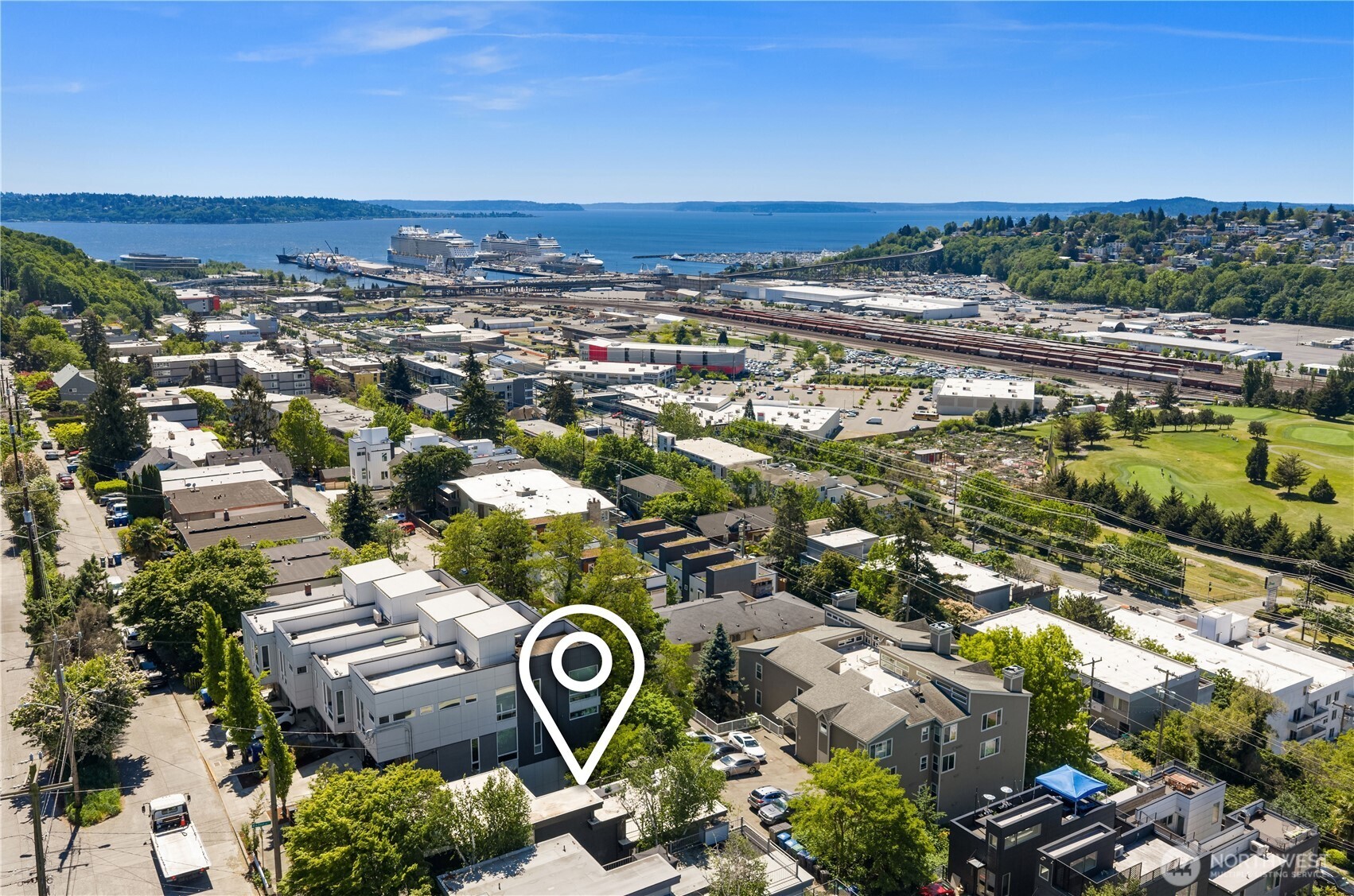 2601 13th Avenue W, Seattle, WA 98119