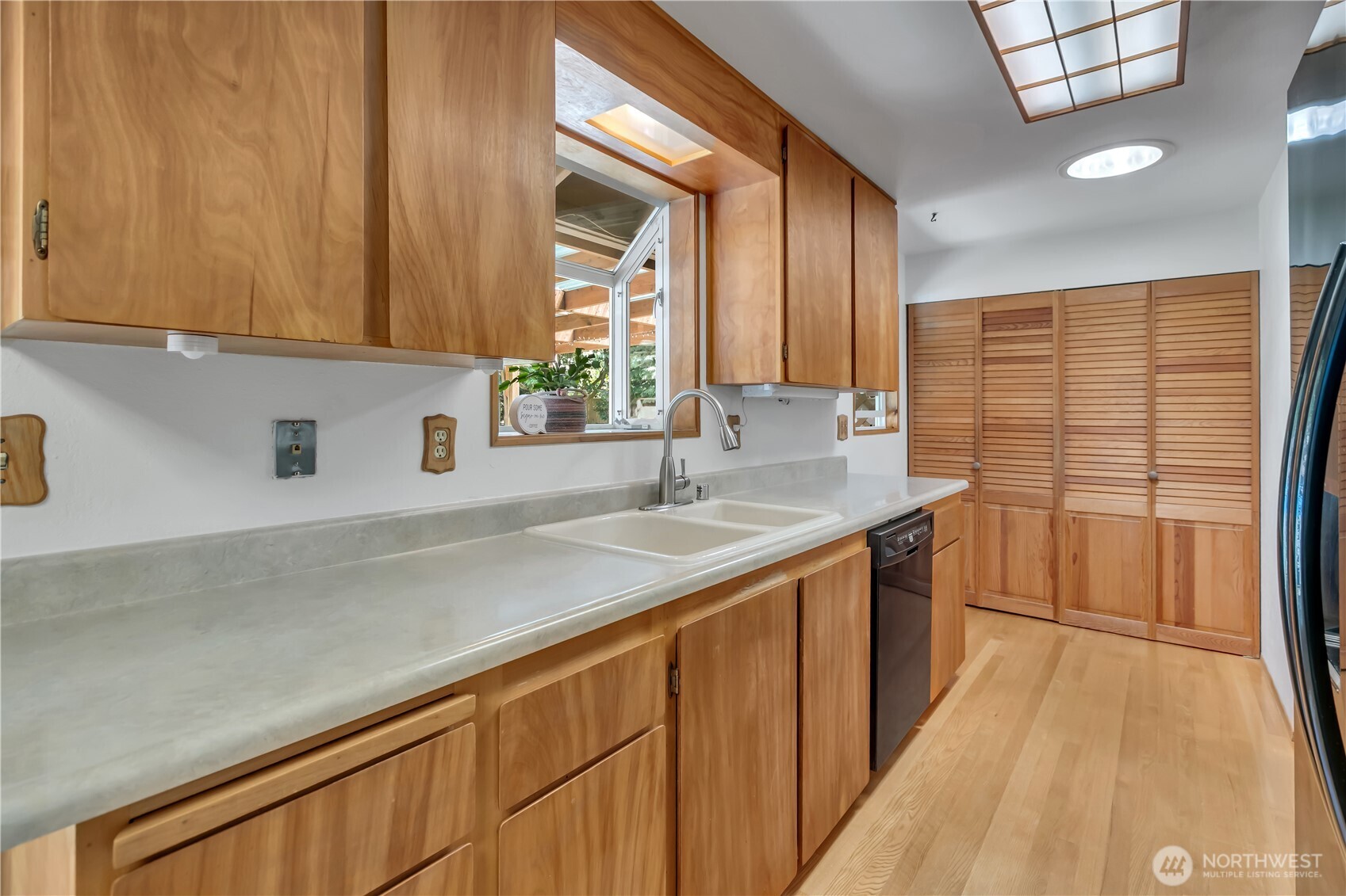 31032 228th Avenue SE, Black Diamond, WA 98010