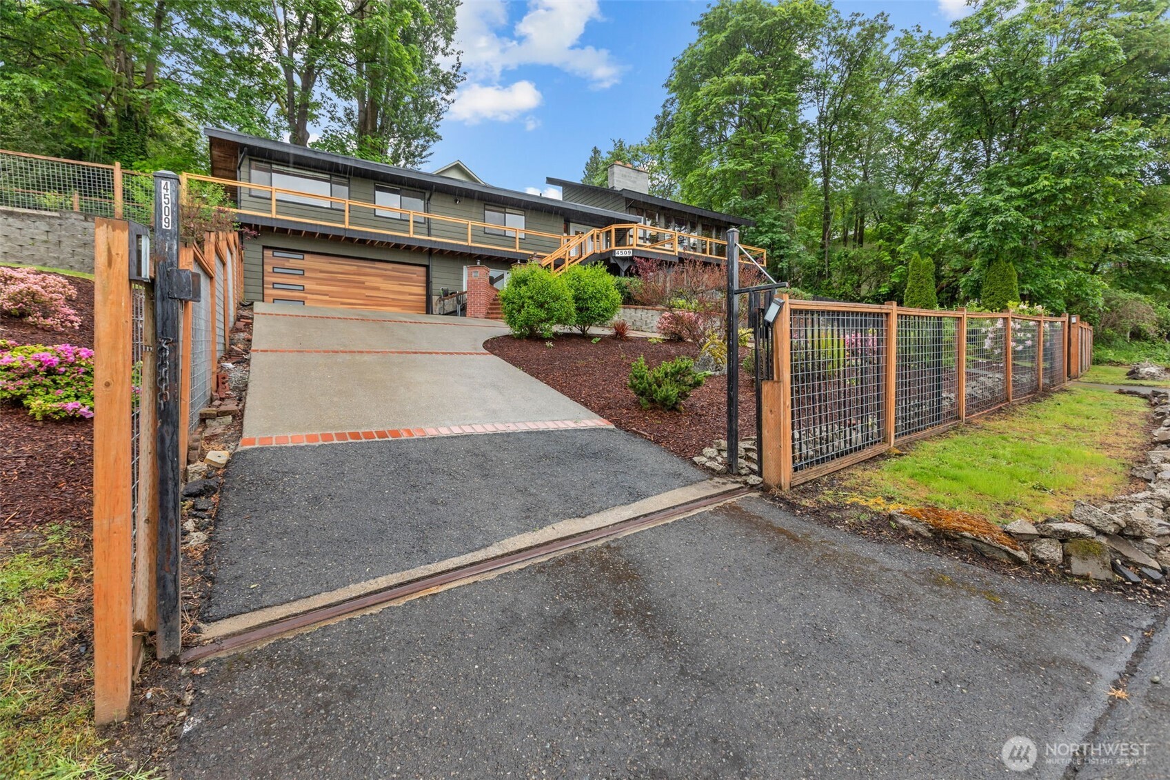 4509 S Snoqualmie Street , Seattle, WA 98118