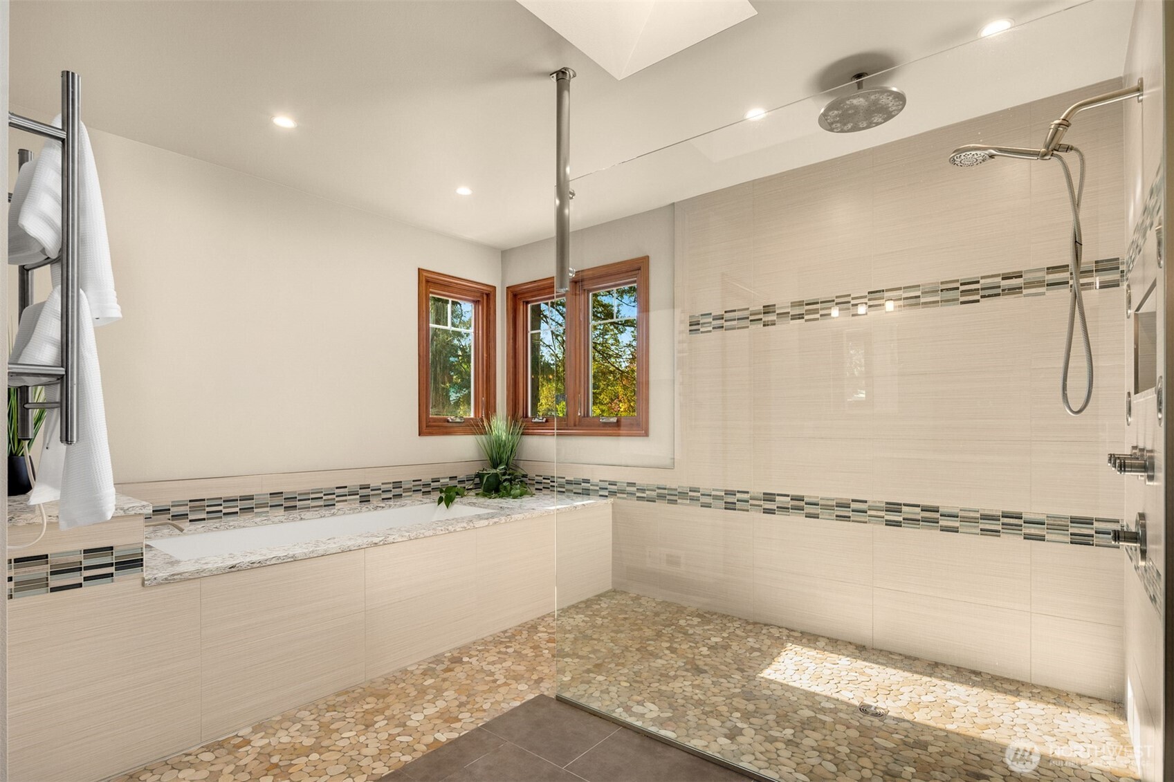18928 NE 150th Street , Woodinville, WA 98072