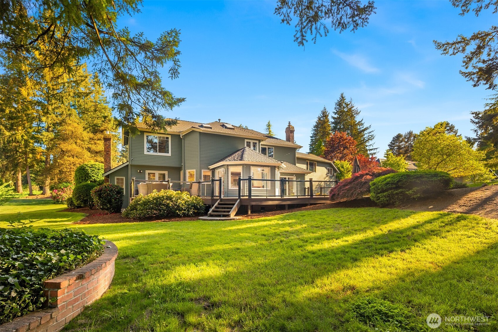 18928 NE 150th Street , Woodinville, WA 98072