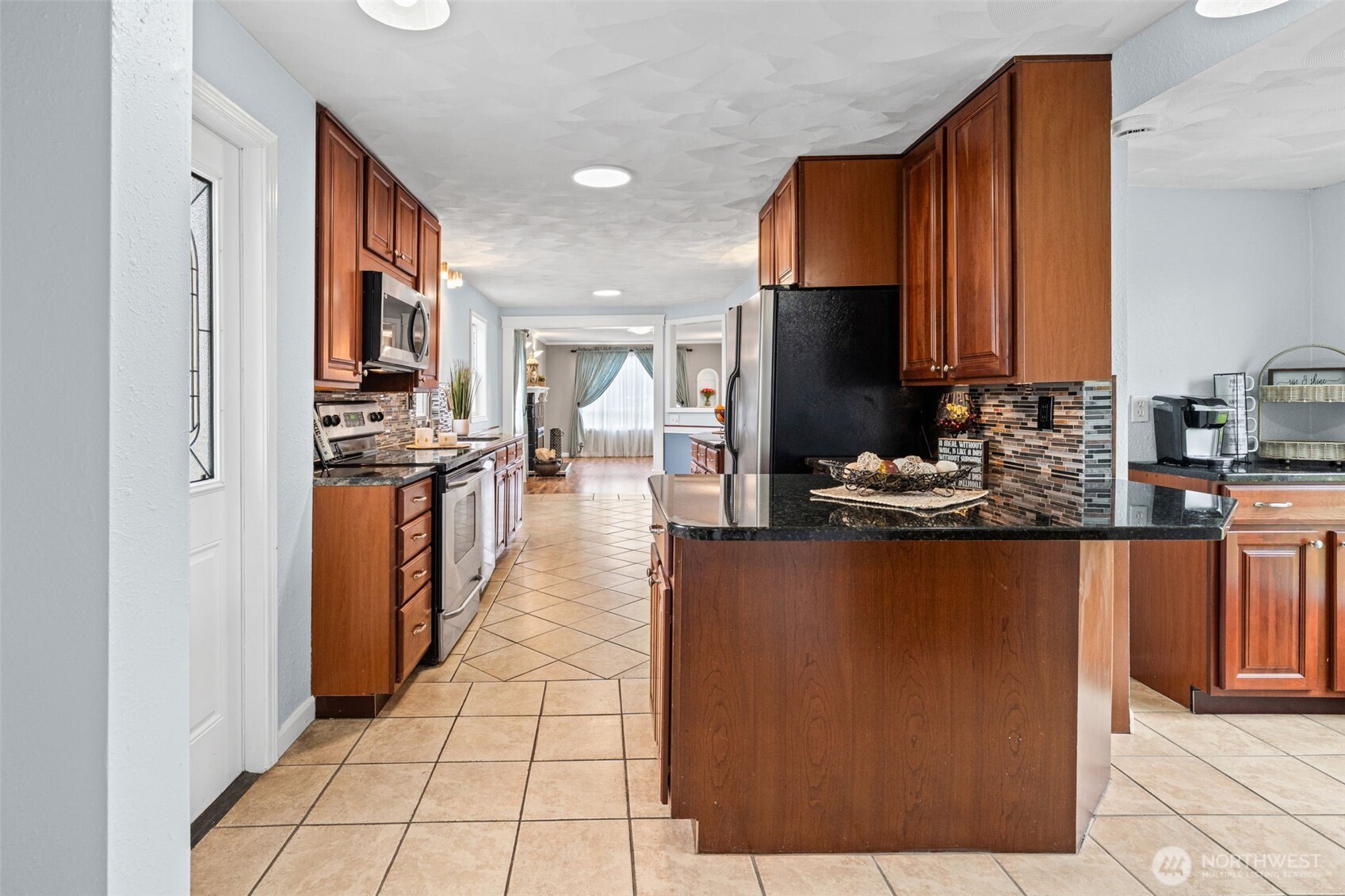 8528 33rd Avenue S, Lakewood, WA 98499