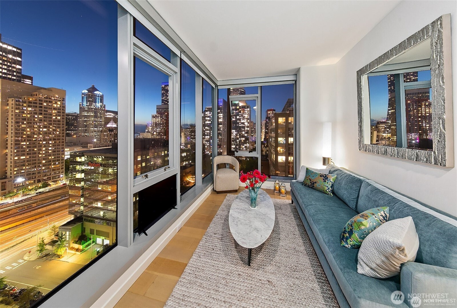 800 Columbia Street #1801, Seattle, WA 98104