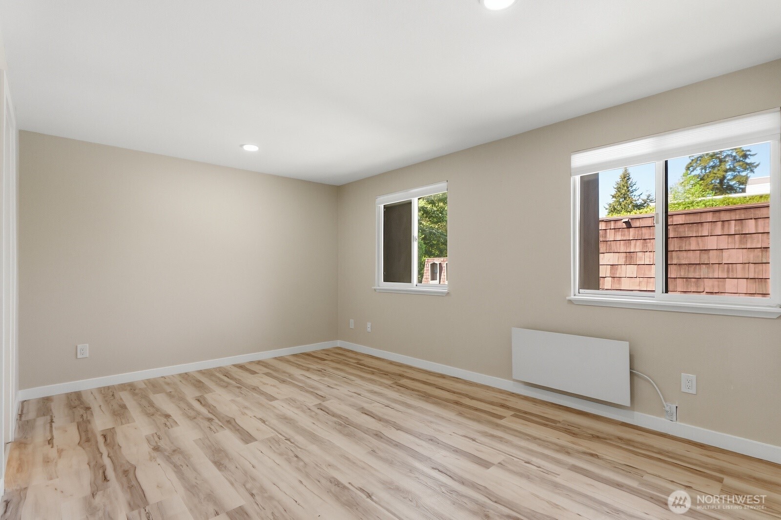 5311 188th Street SW #C-10, Lynnwood, WA 98037