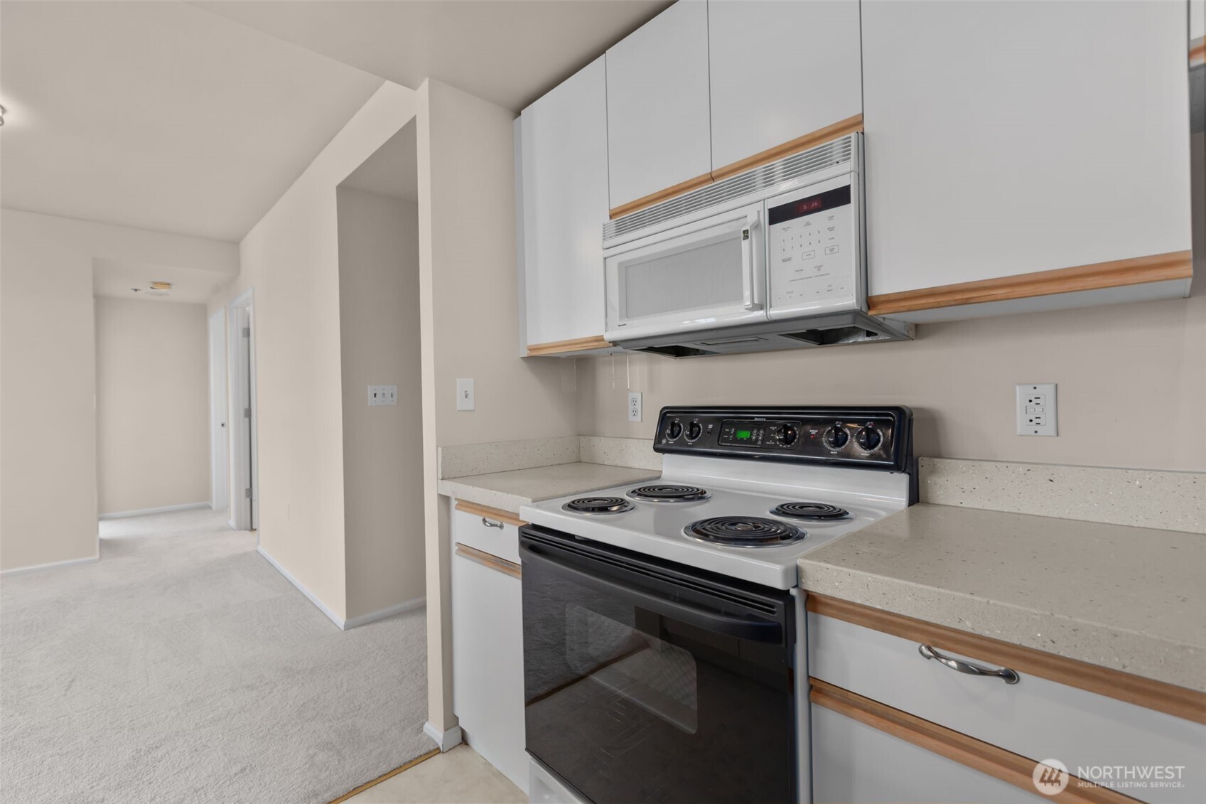 2600 2nd Avenue #503, Seattle, WA 98121