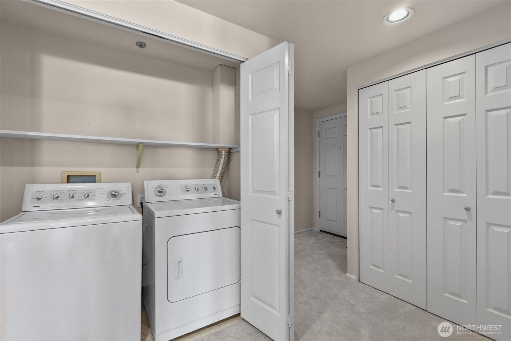 2600 2nd Avenue #503, Seattle, WA 98121