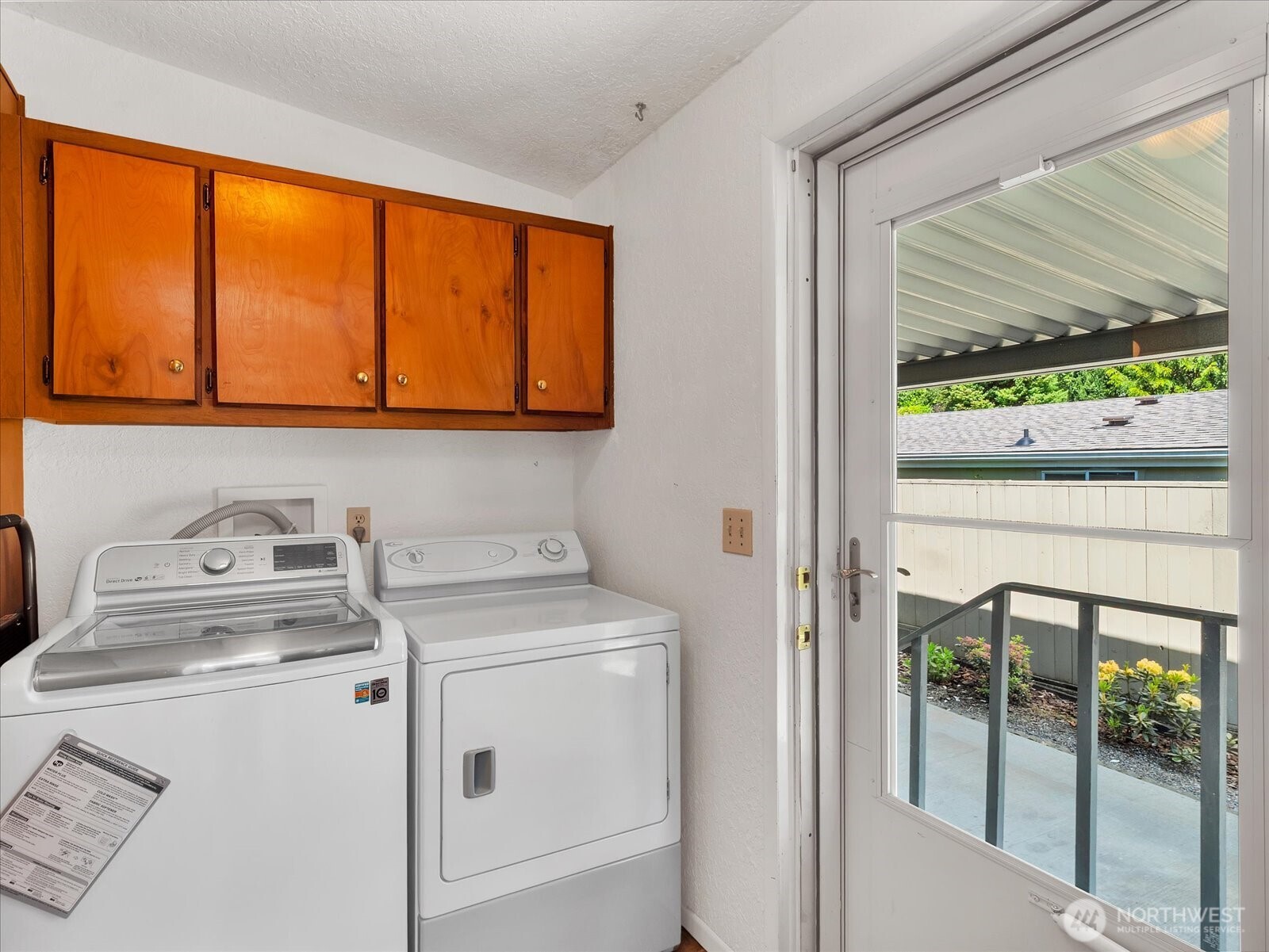 17235 119th Avenue NE, Bothell, WA 98011