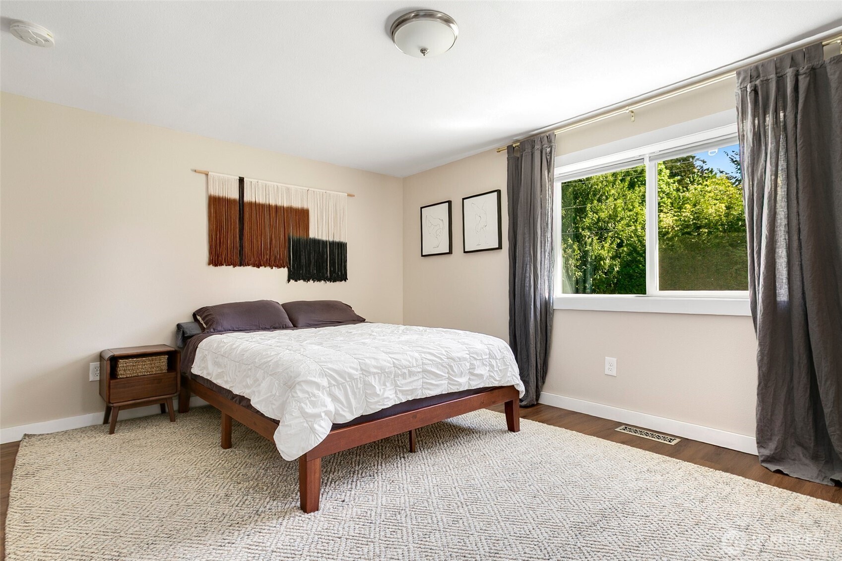 1909 Division Street NW, Olympia, WA 98502