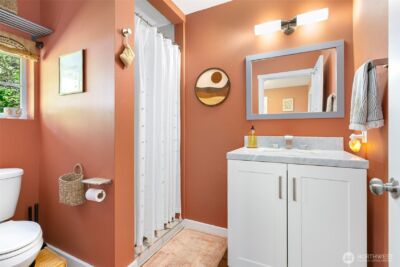 1909 Division Street NW, Olympia, WA 98502 - Photo 25