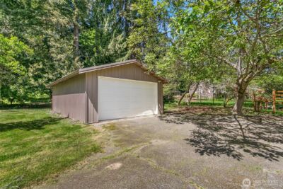 1909 Division Street NW, Olympia, WA 98502 - Photo 32