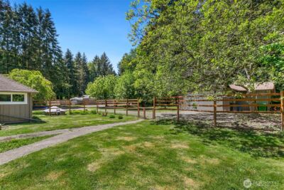 1909 Division Street NW, Olympia, WA 98502 - Photo 33