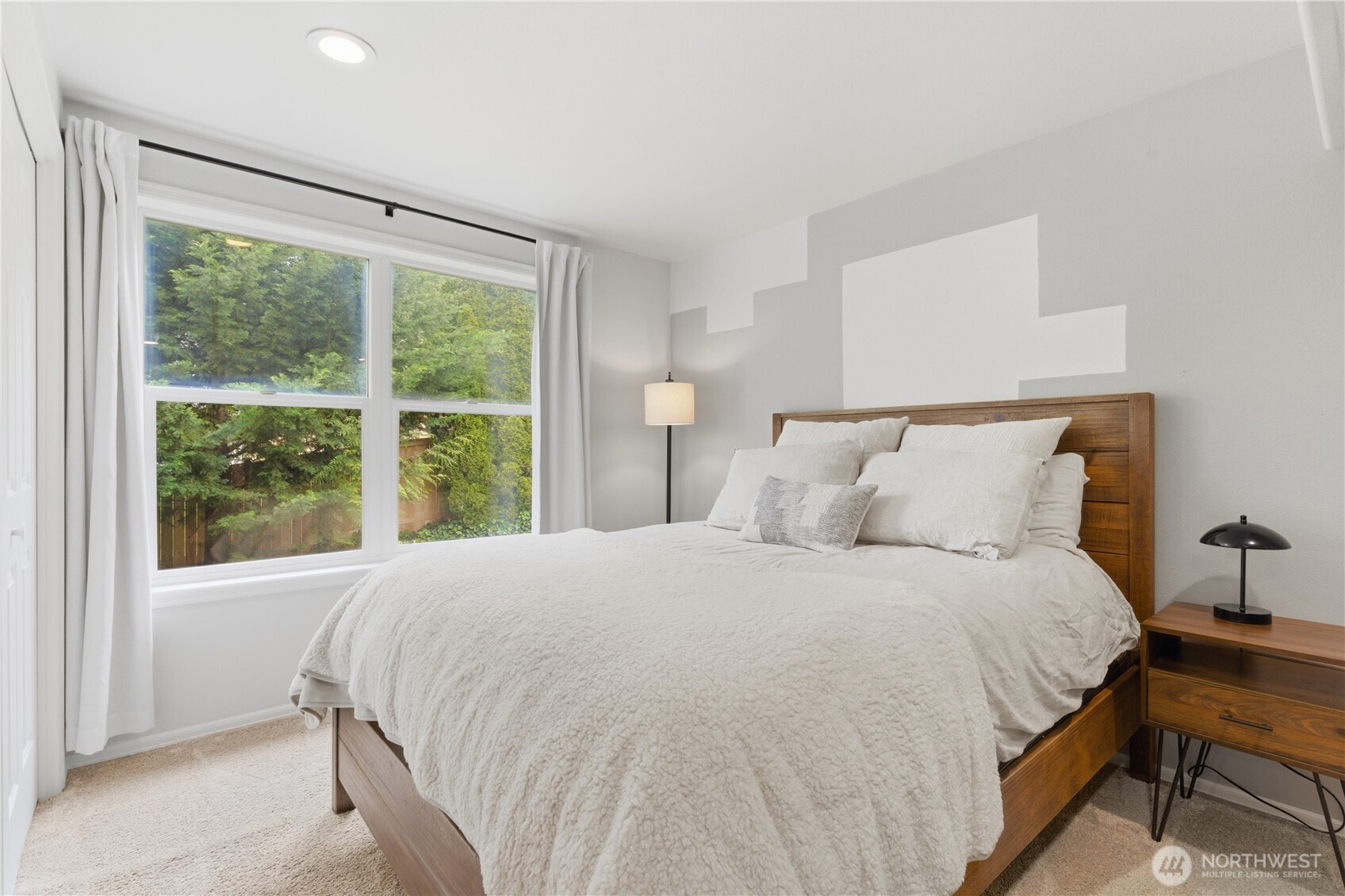209 Casey Court , Steilacoom, WA 98388