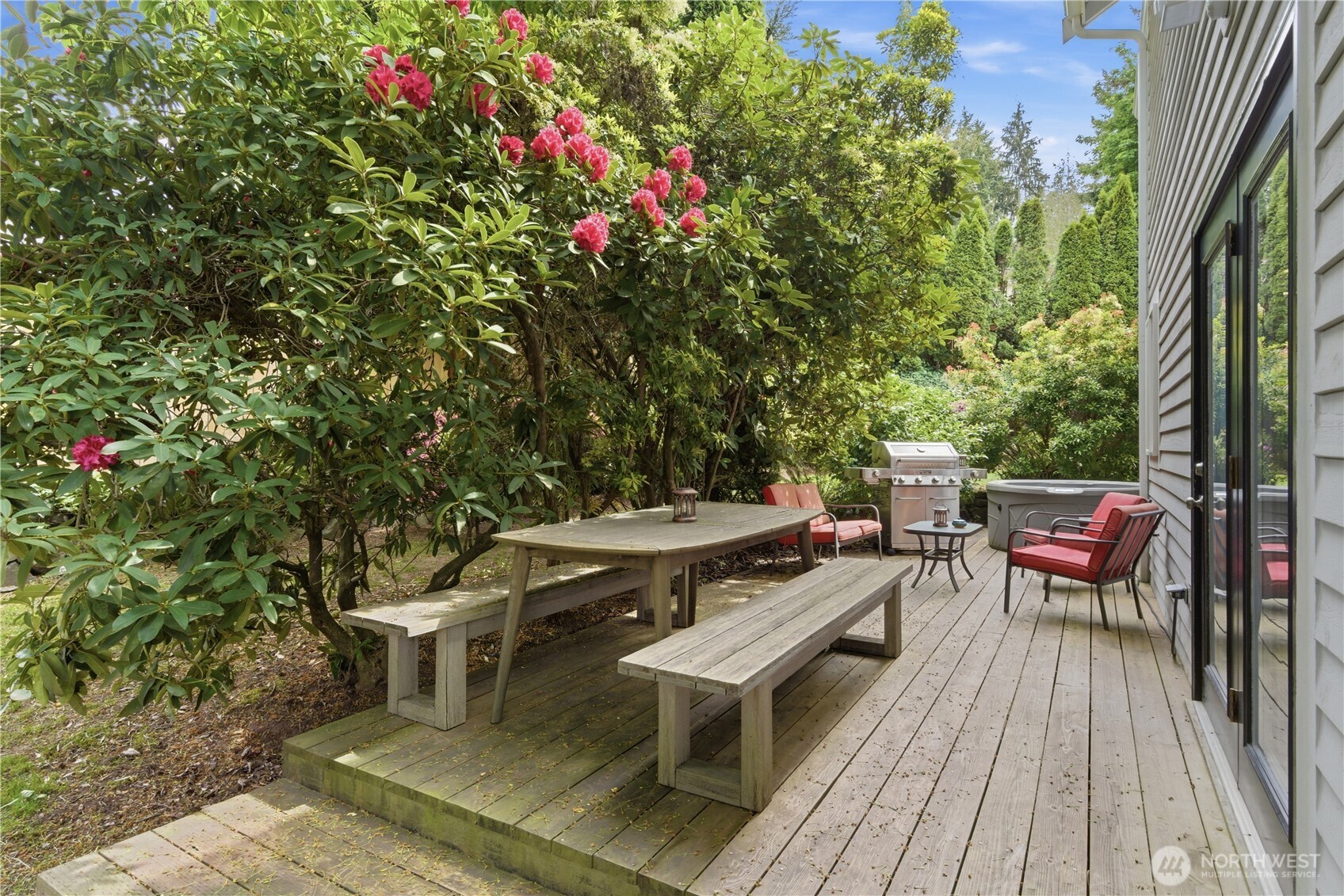 209 Casey Court , Steilacoom, WA 98388