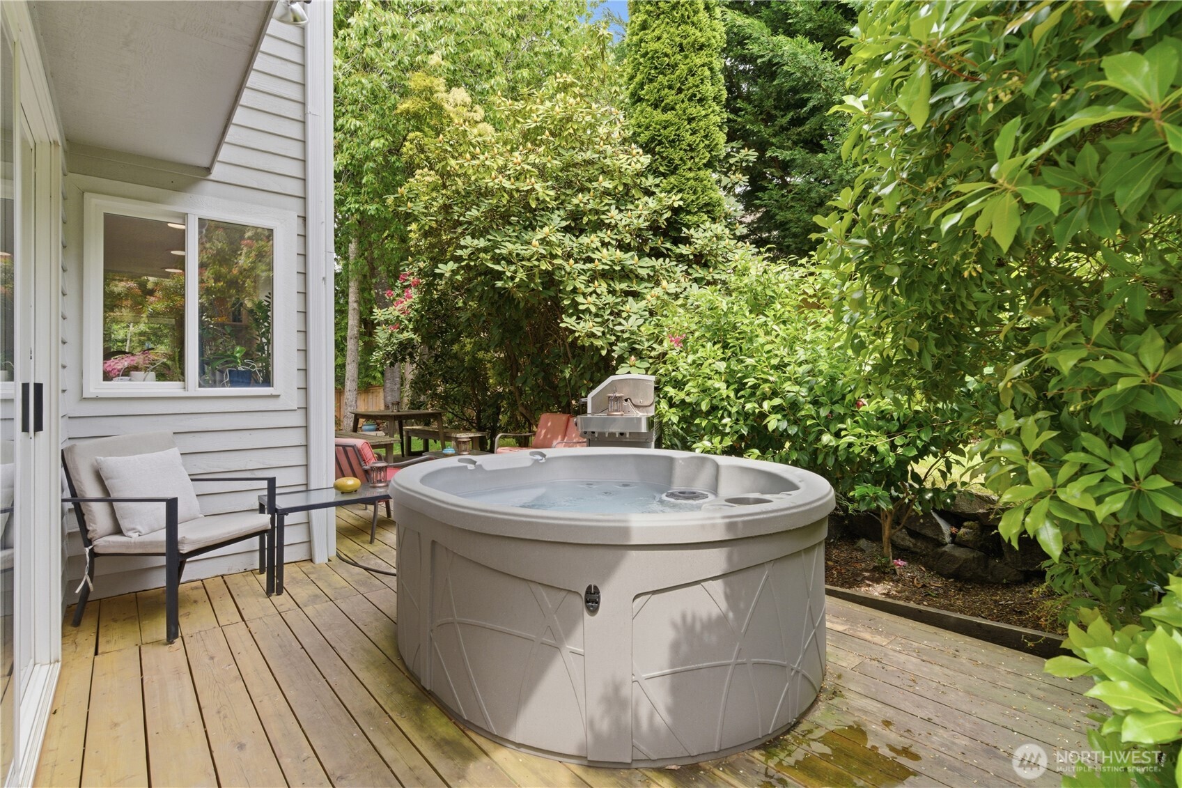 209 Casey Court , Steilacoom, WA 98388