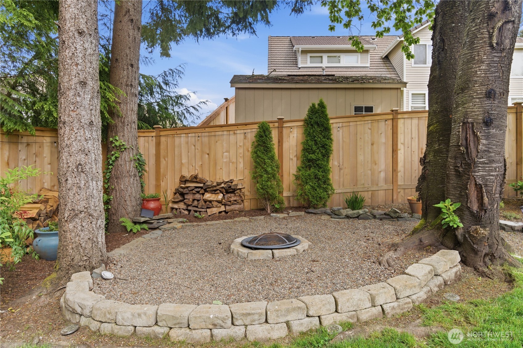 209 Casey Court , Steilacoom, WA 98388