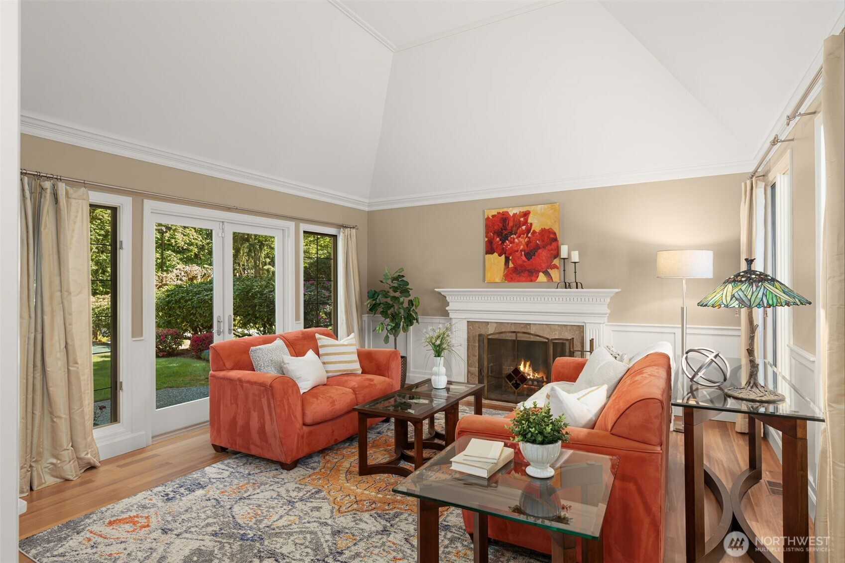 14350 172nd Avenue NE, Redmond, WA 98052