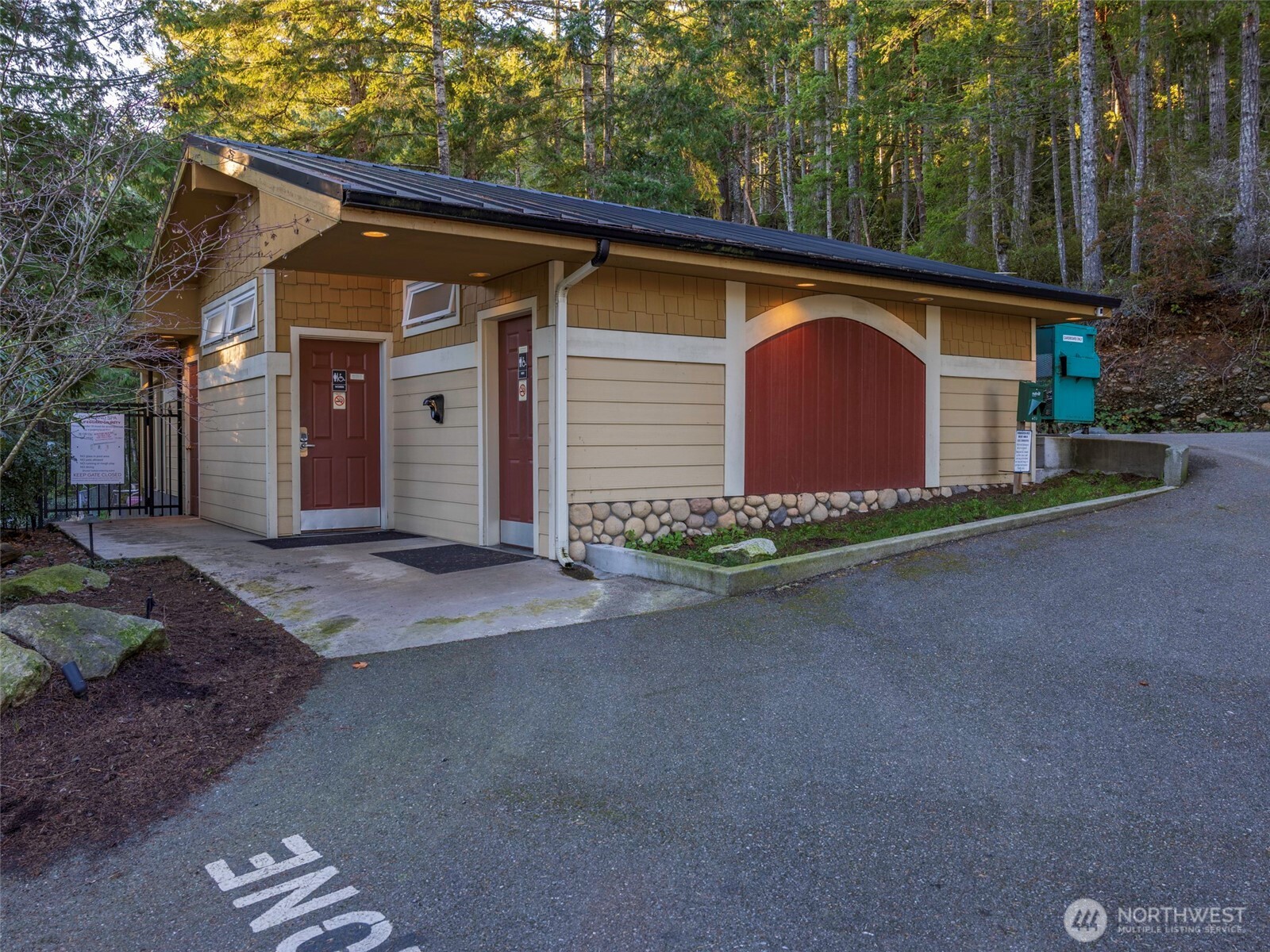 308913 US-101 #C40, Brinnon, WA 98320